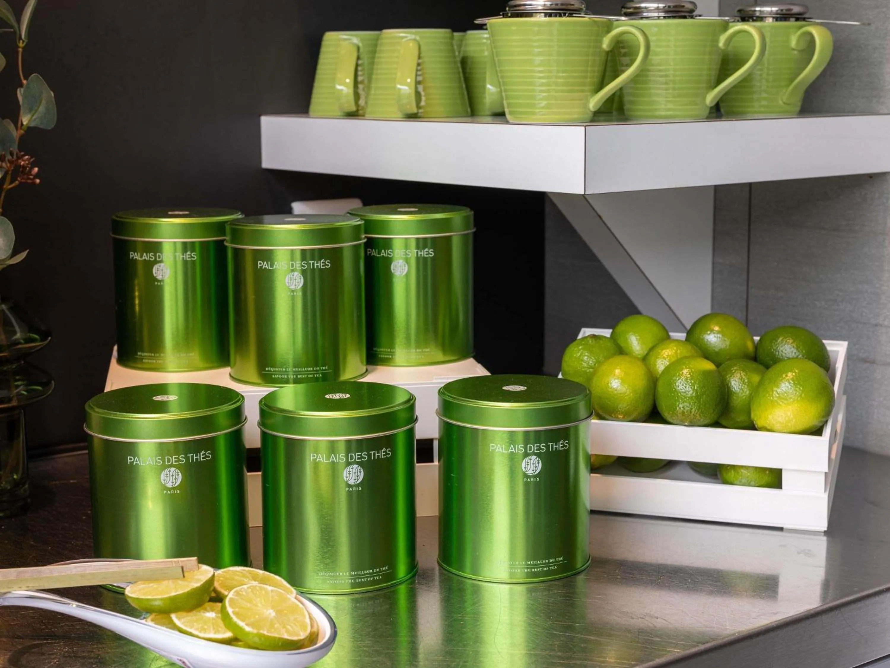 Breakfast in ibis Styles Puteaux Paris La Defense