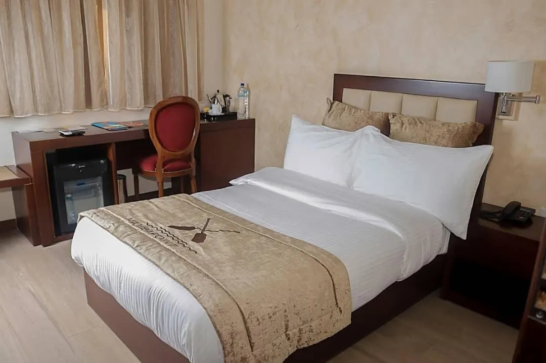 Bed in Mamba Point Hotel