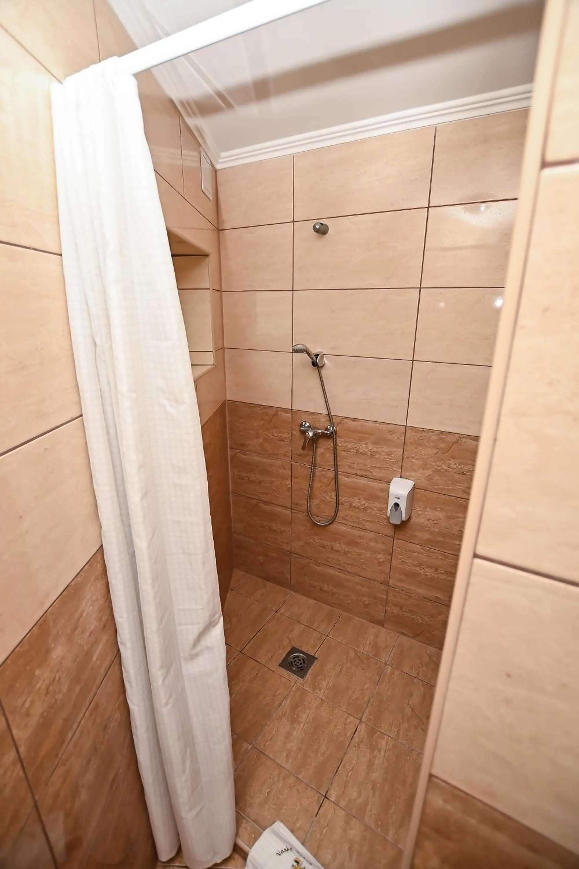 Bathroom in Vaskó Panzió Borpince