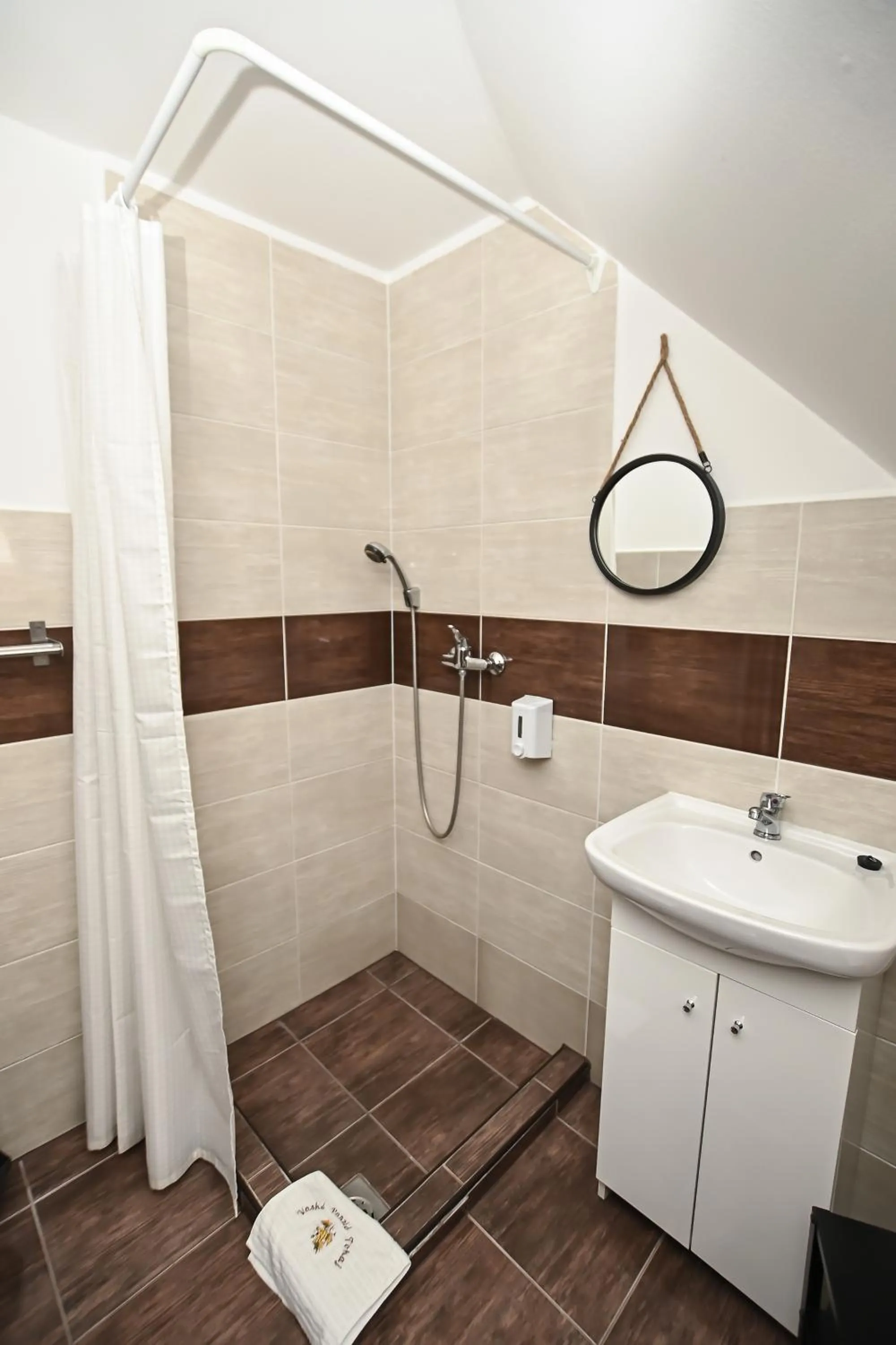 Bathroom in Vaskó Panzió Borpince