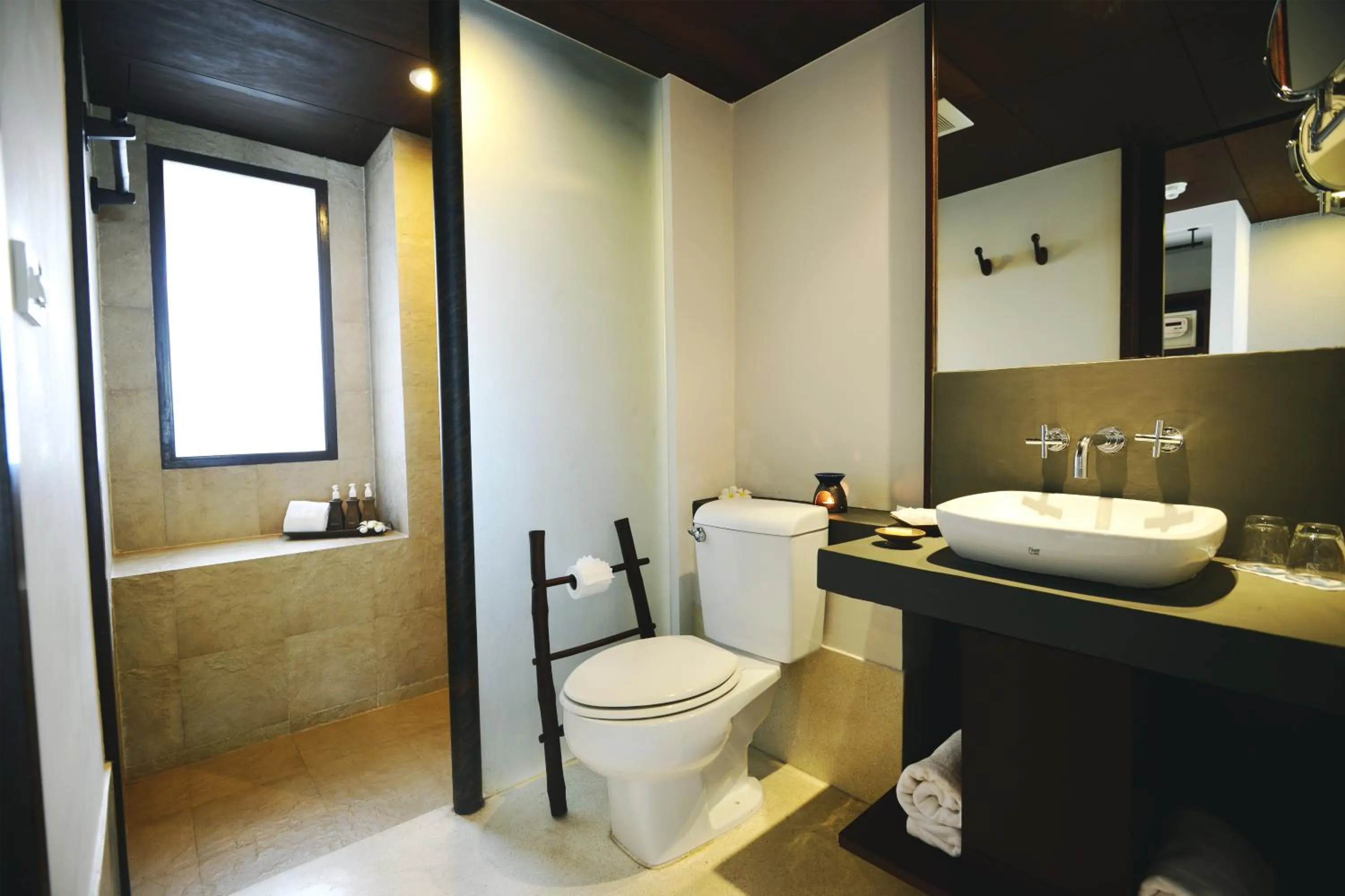 Bathroom in Grand Southsea Khaolak Beach Resort