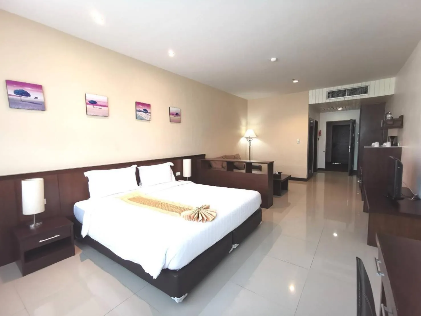 Green World Palace Hotel