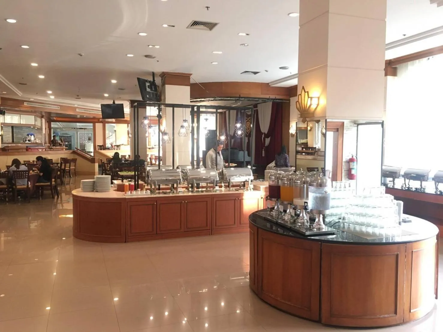 Green World Palace Hotel