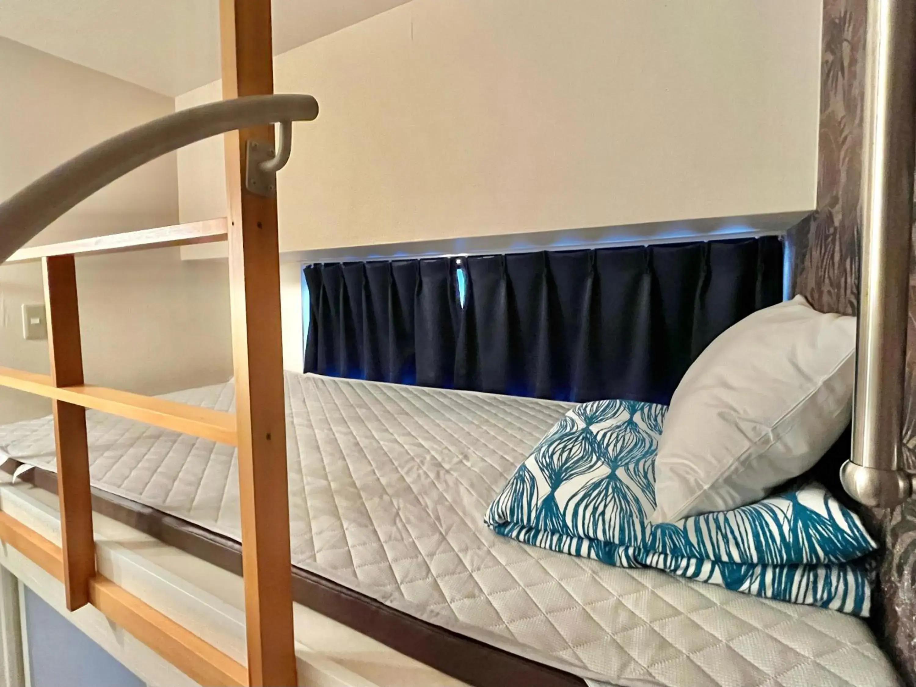 Double Room with Small Double Bed - single occupancy - Non-Smoking in HOTEL StoRK Double Room with Small Double Bed - single occupancy - Non-Smoking in HOTEL StoRK