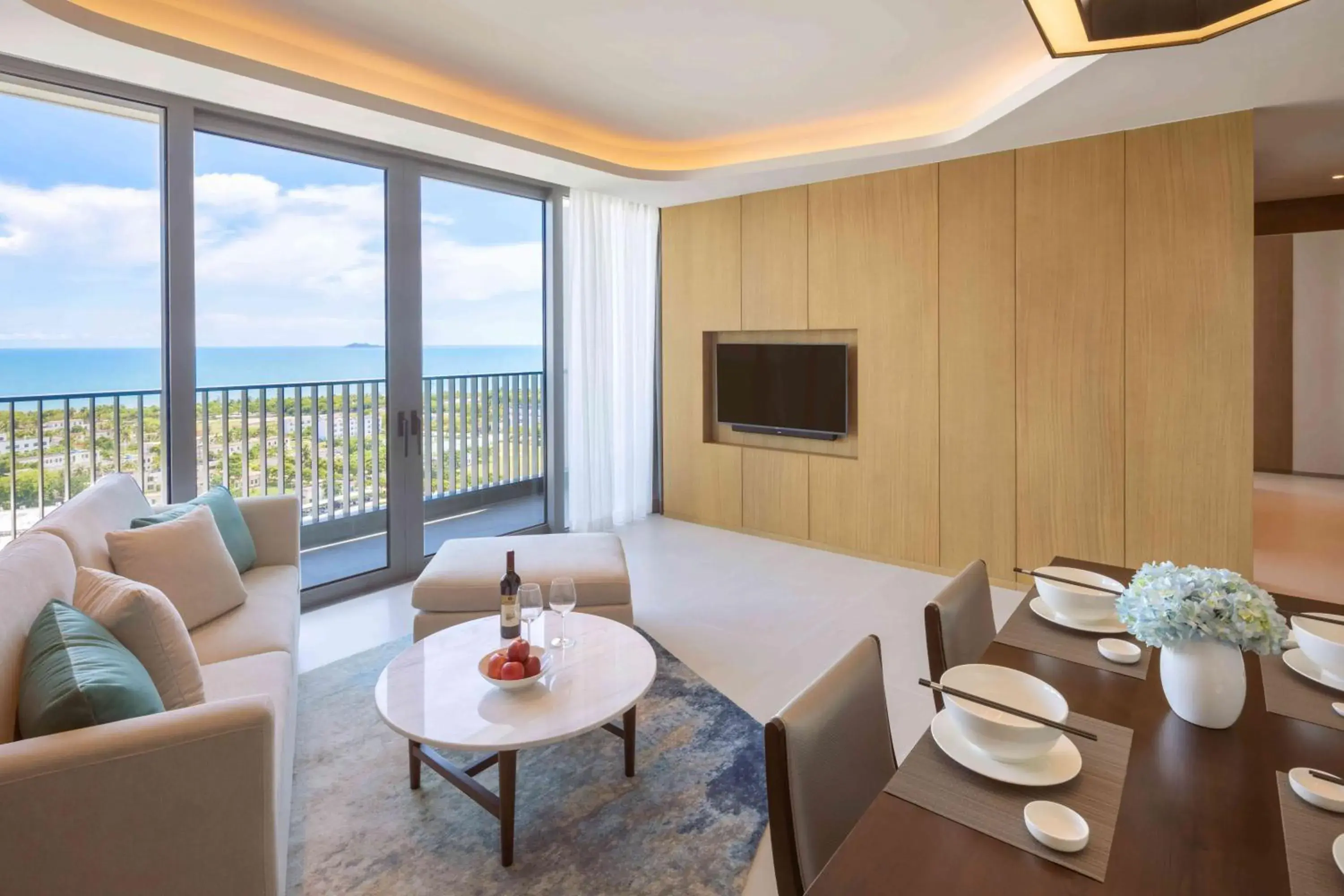 Two-Bedroom Ocean View in Oakwood Apartments Sanya Two-Bedroom Ocean View in Oakwood Apartments Sanya