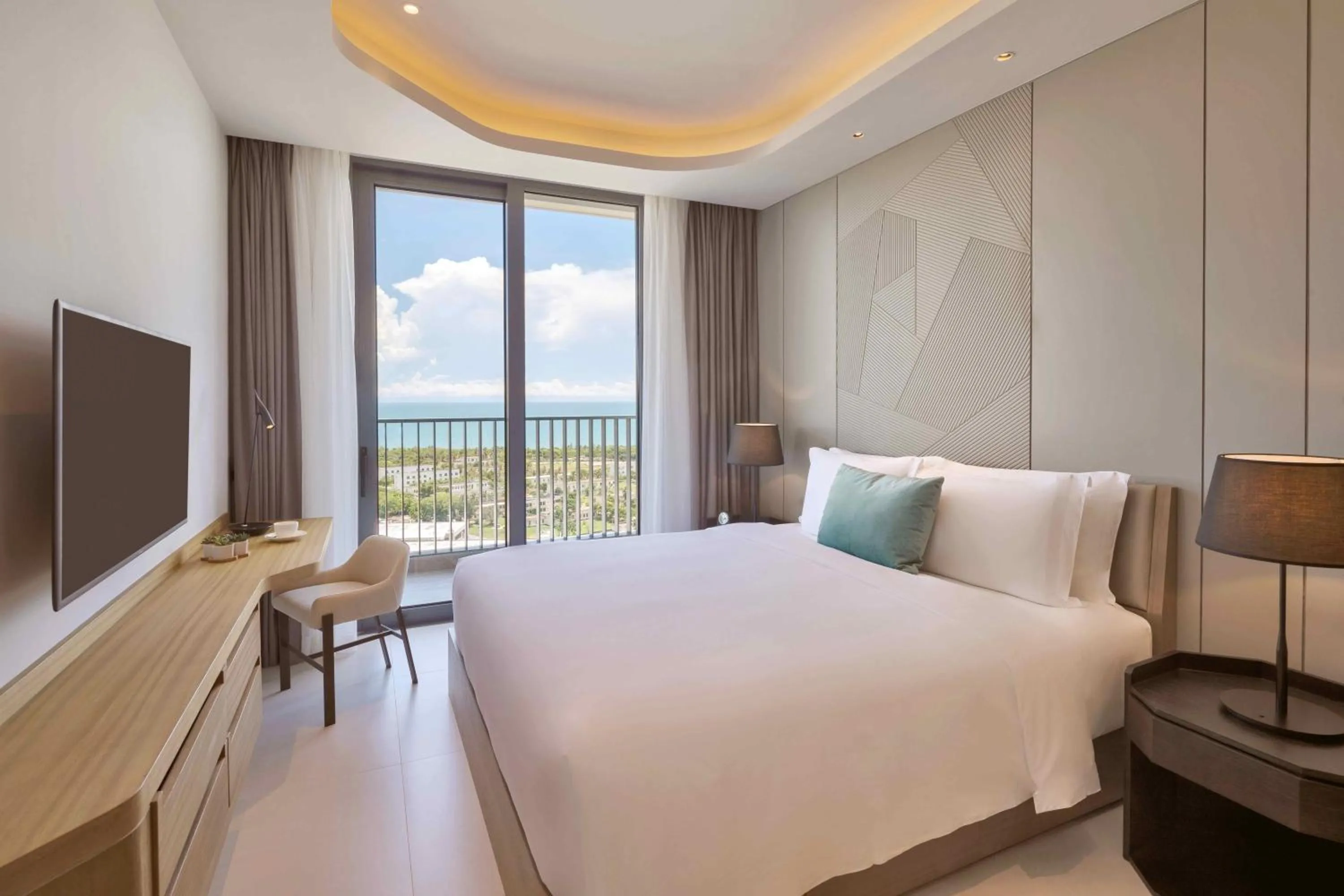 Bedroom, Bed in Oakwood Apartments Sanya