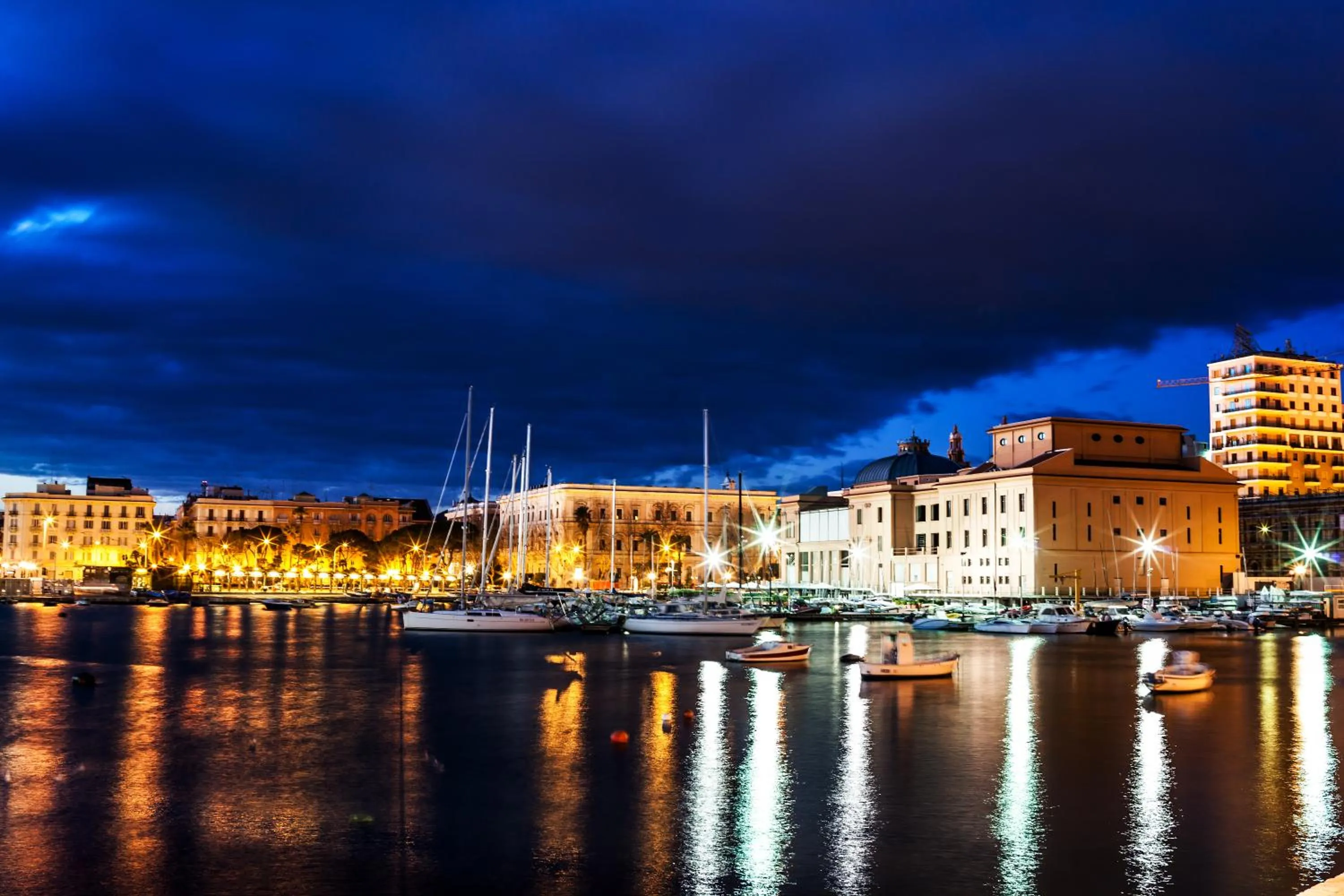 Nearby landmark in TRAVEL STATION Bedandbreakfast