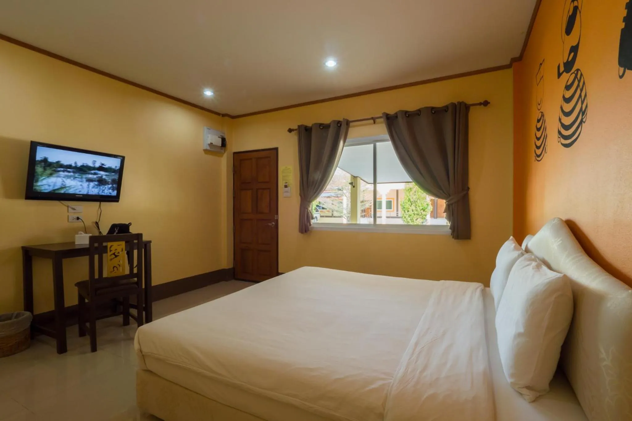 Bedroom, Bed in A Nice Resort