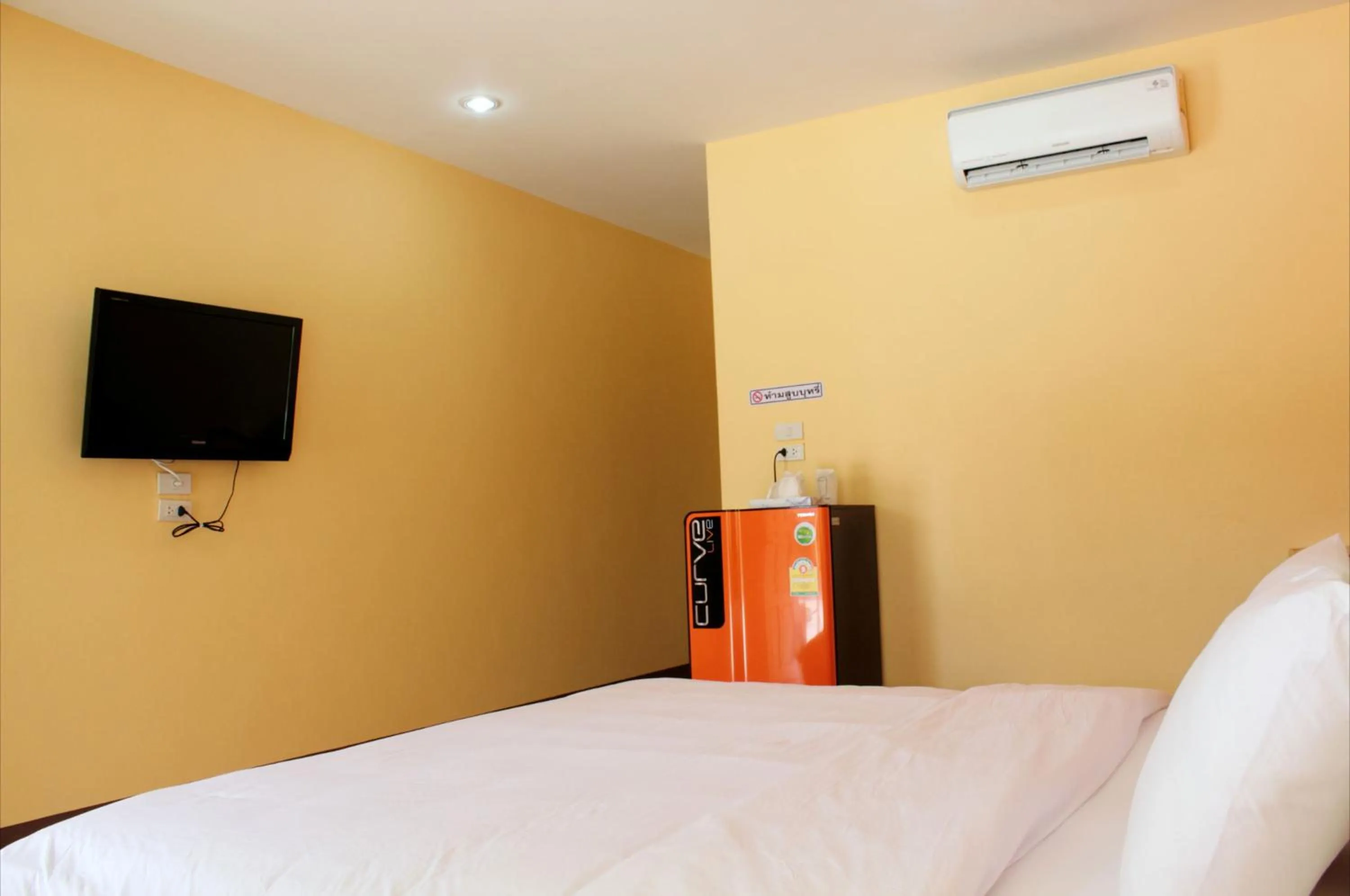 Photo of the whole room, Bed in A Nice Resort