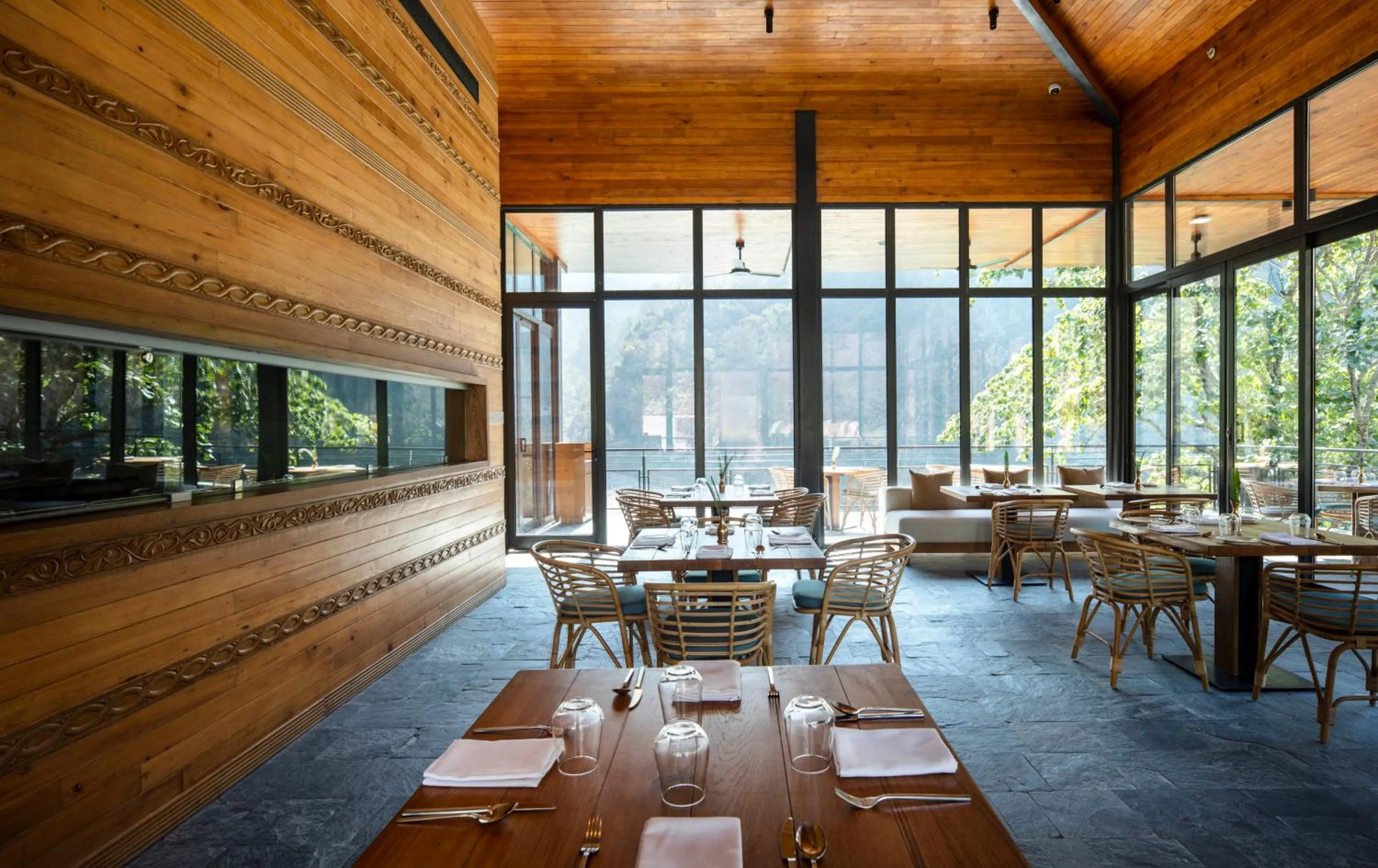 Restaurant/places to eat in Taj Rishikesh Resort & Spa Uttarakhand