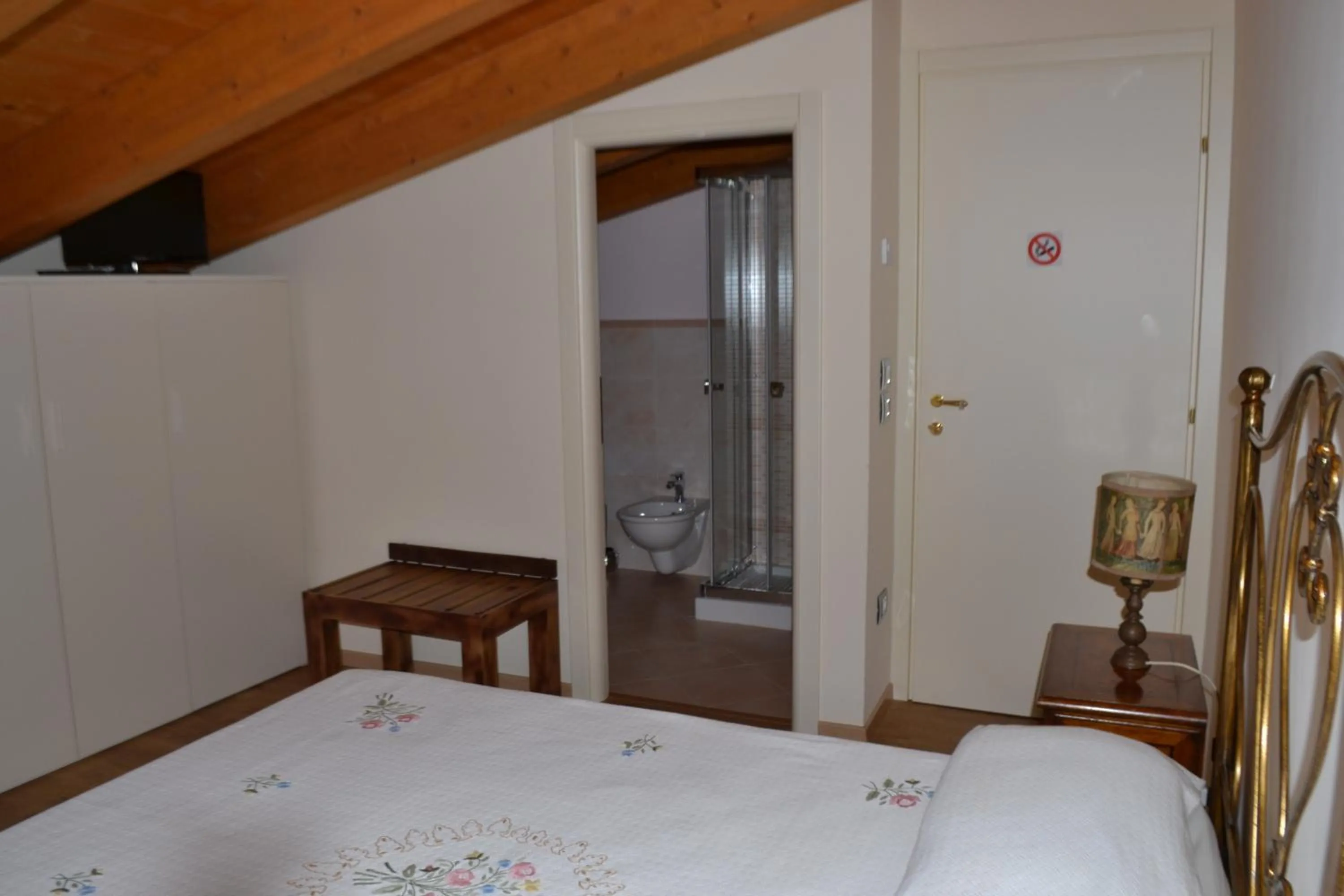 Bedroom, Bed in B&B Spring