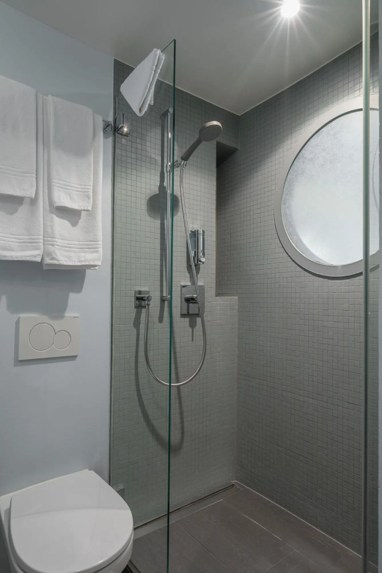 Shower in Boutique Hotel St. Georg