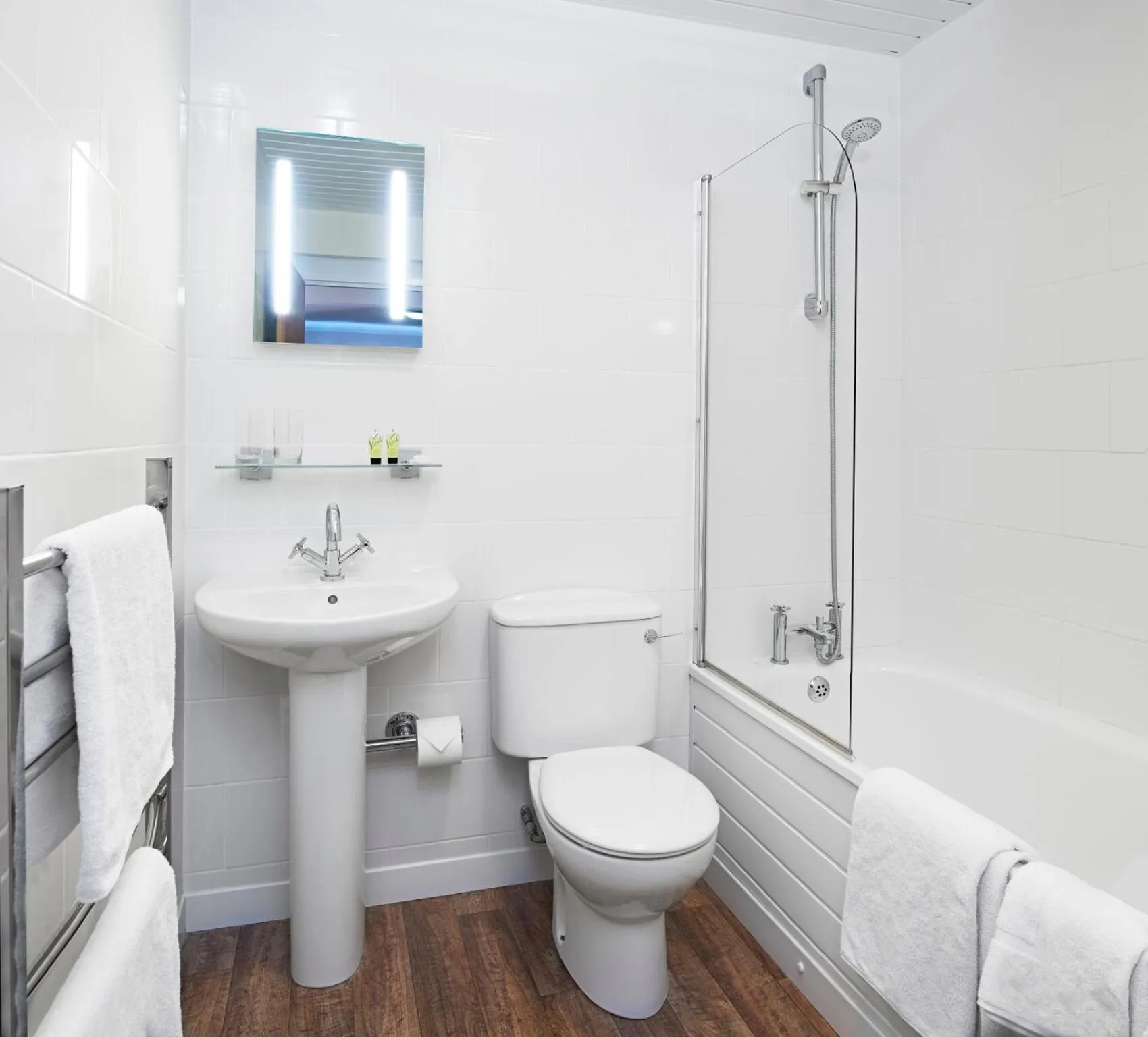 Shower in The Bridge House; BW Signature Collection