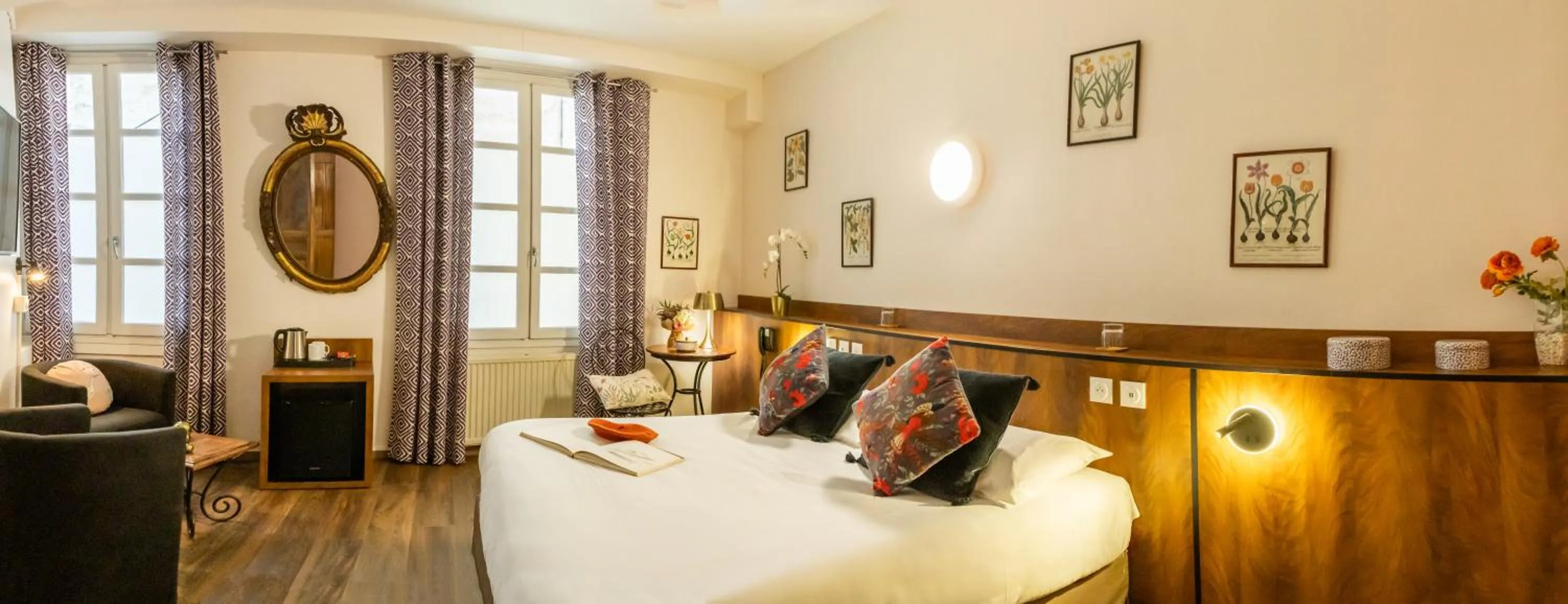 Bedroom in Garlande Hôtel Avignon Centre