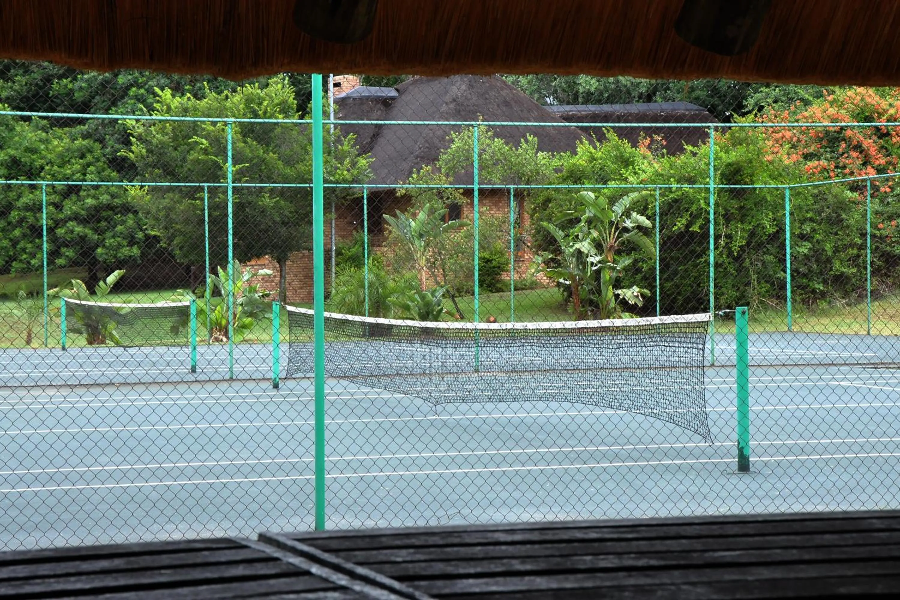 Tennis court in Kruger Park Lodge Unit No. 611