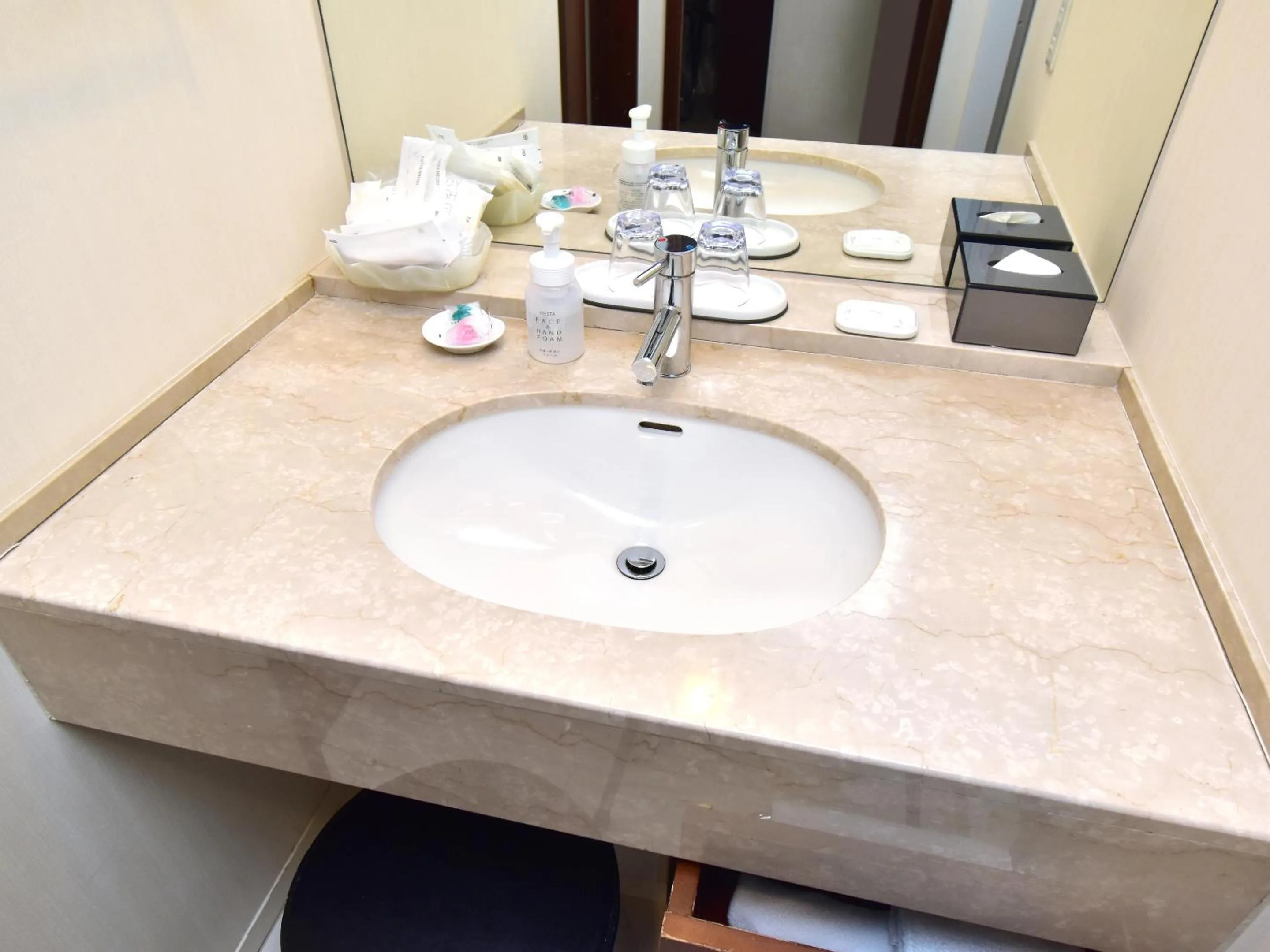 Photo of the whole room in Star Gate Hotel Kansai Airport