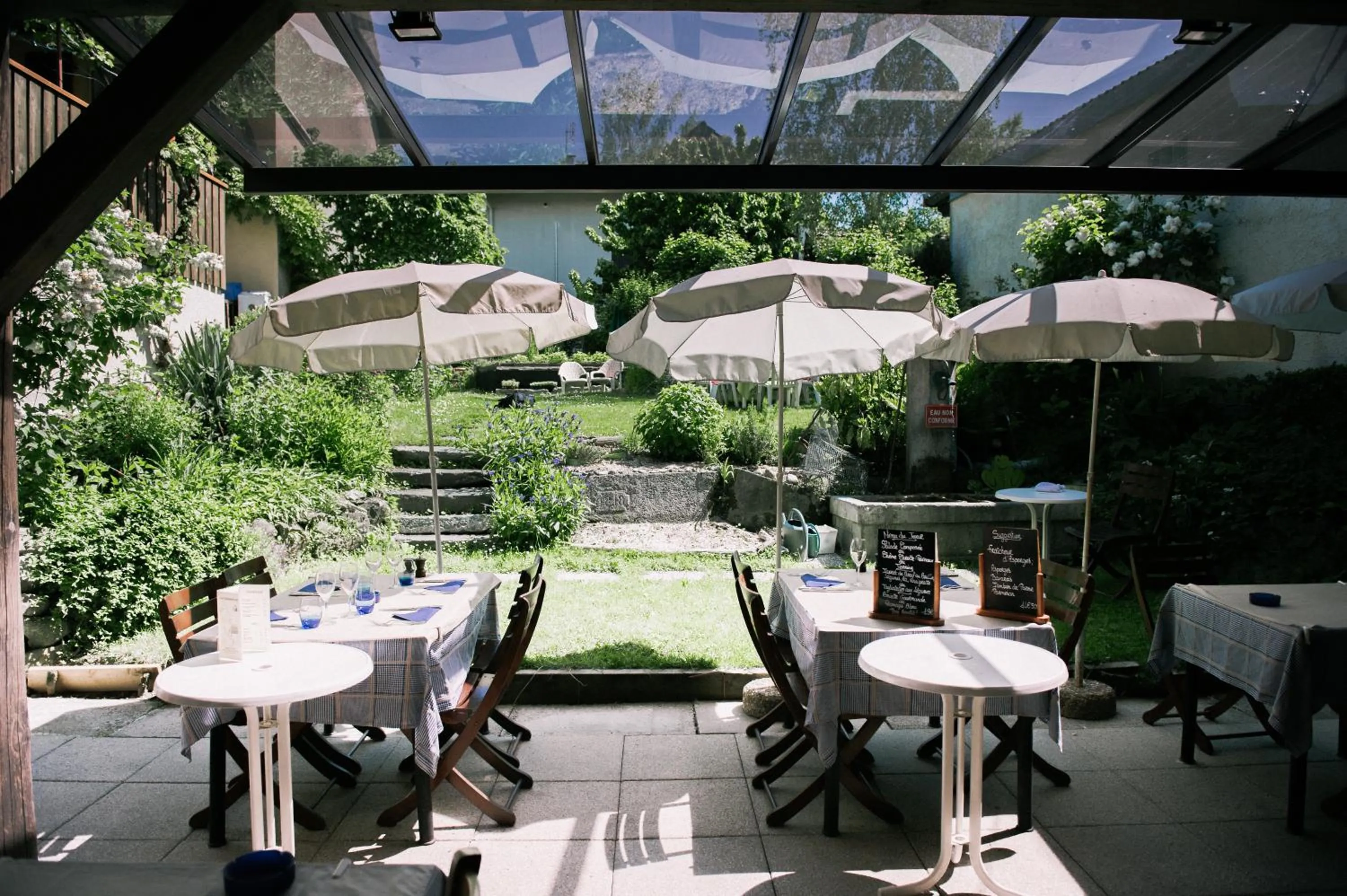 Patio in Auberge d'Anthy