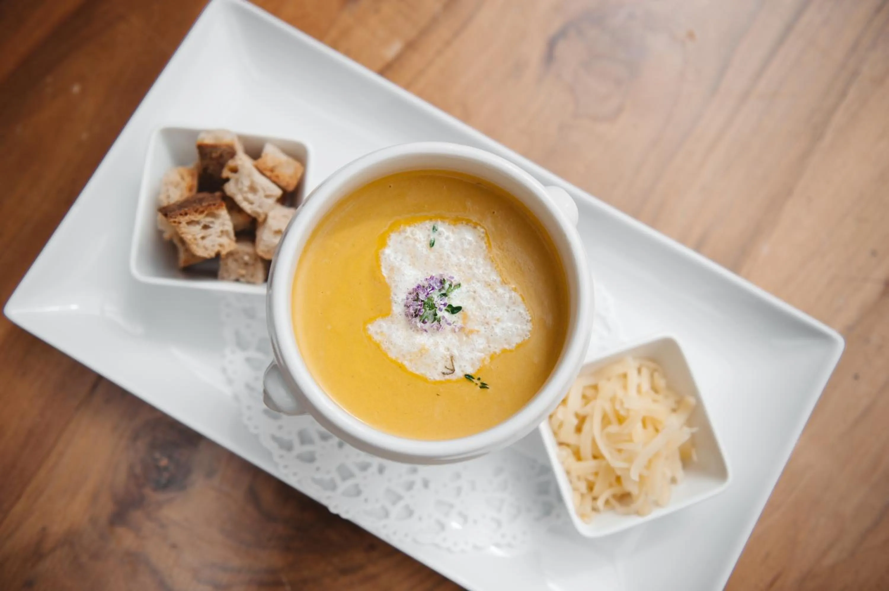 Restaurant/places to eat in Auberge d'Anthy