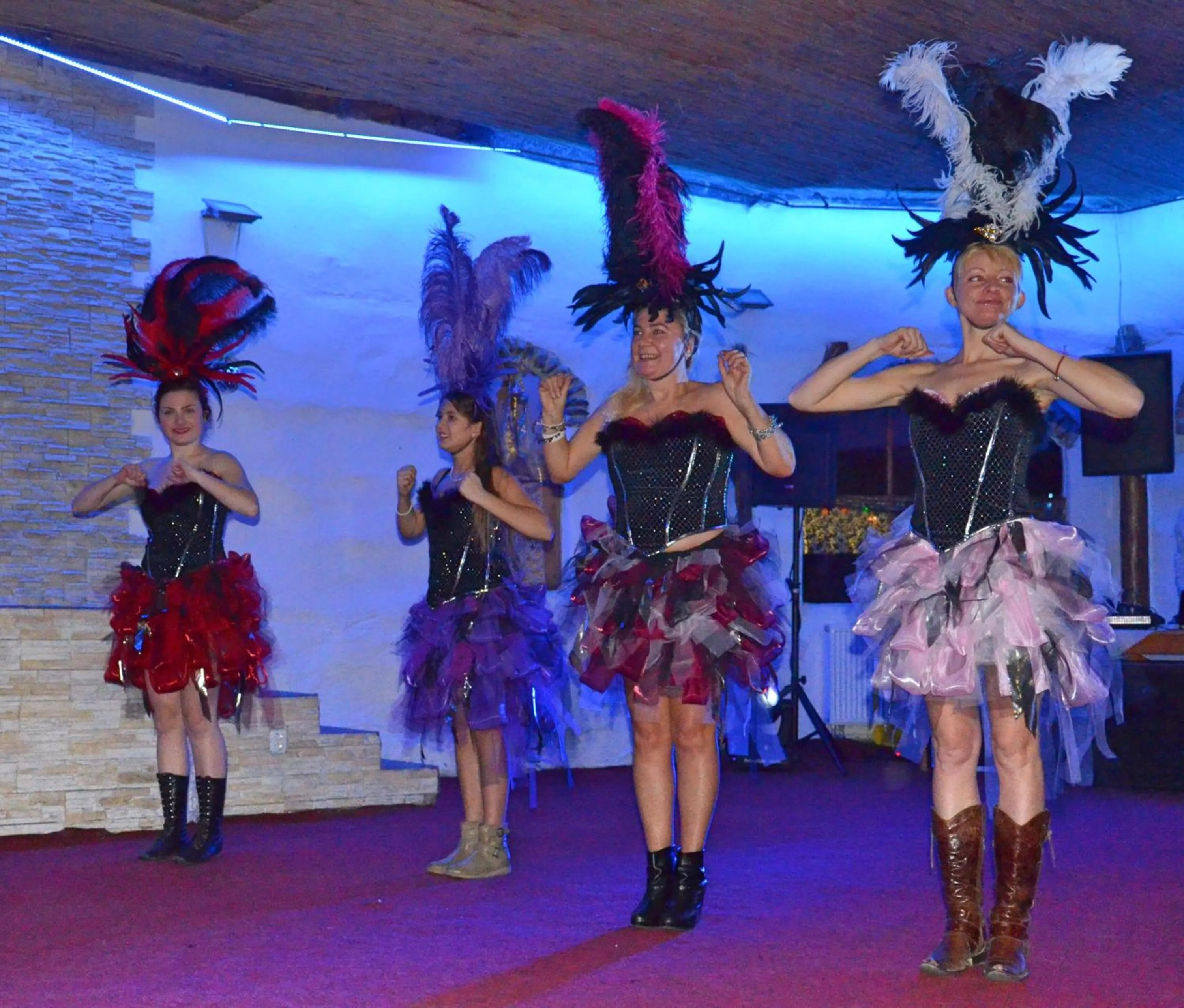 Restaurant/places to eat in Hotelový resort Šikland