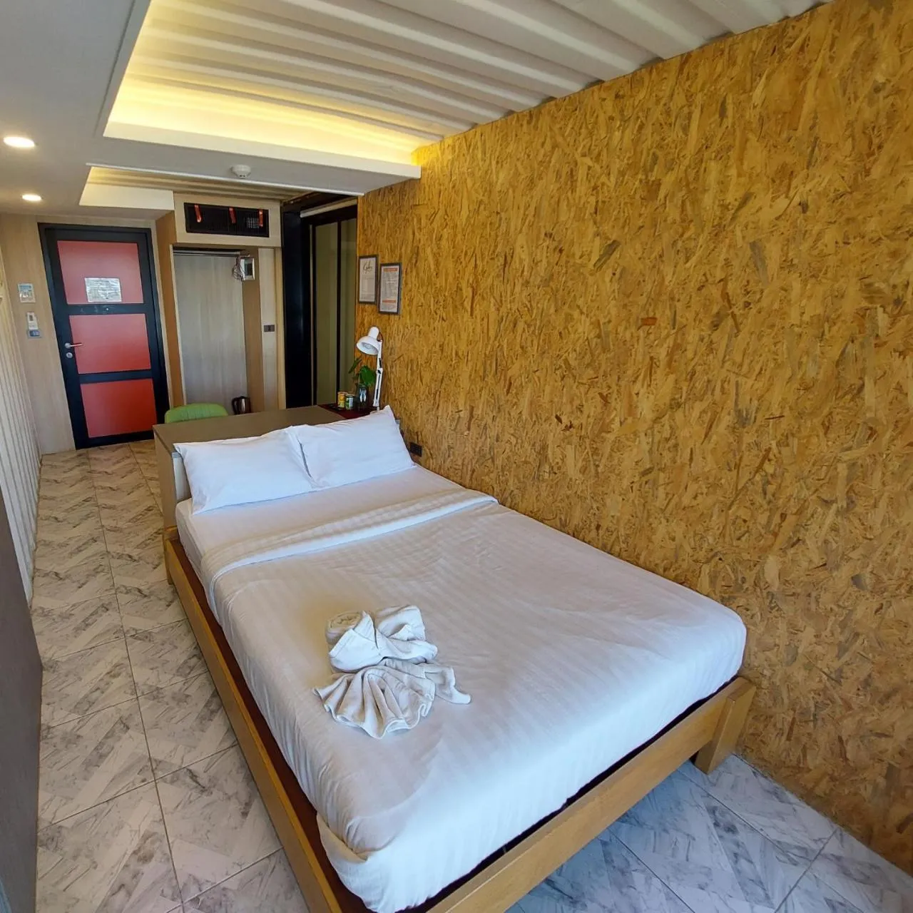 Bedroom in Kipbox Hotel Trang