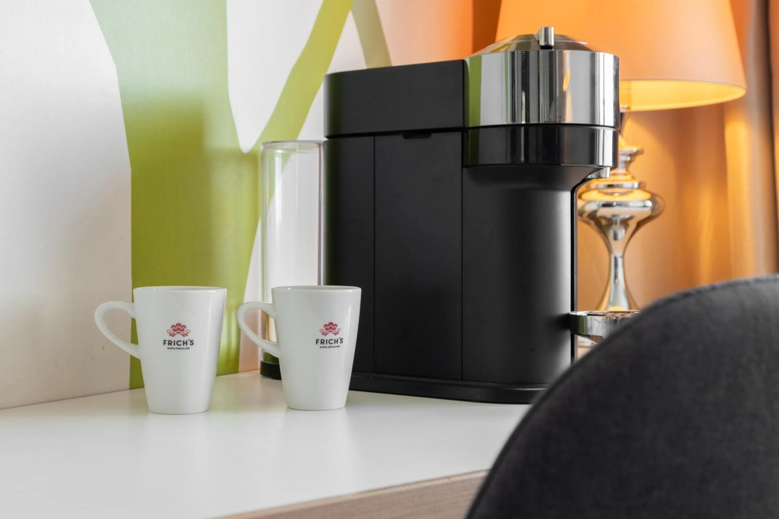 Coffee/tea facilities in Frichs Hotel Hamar