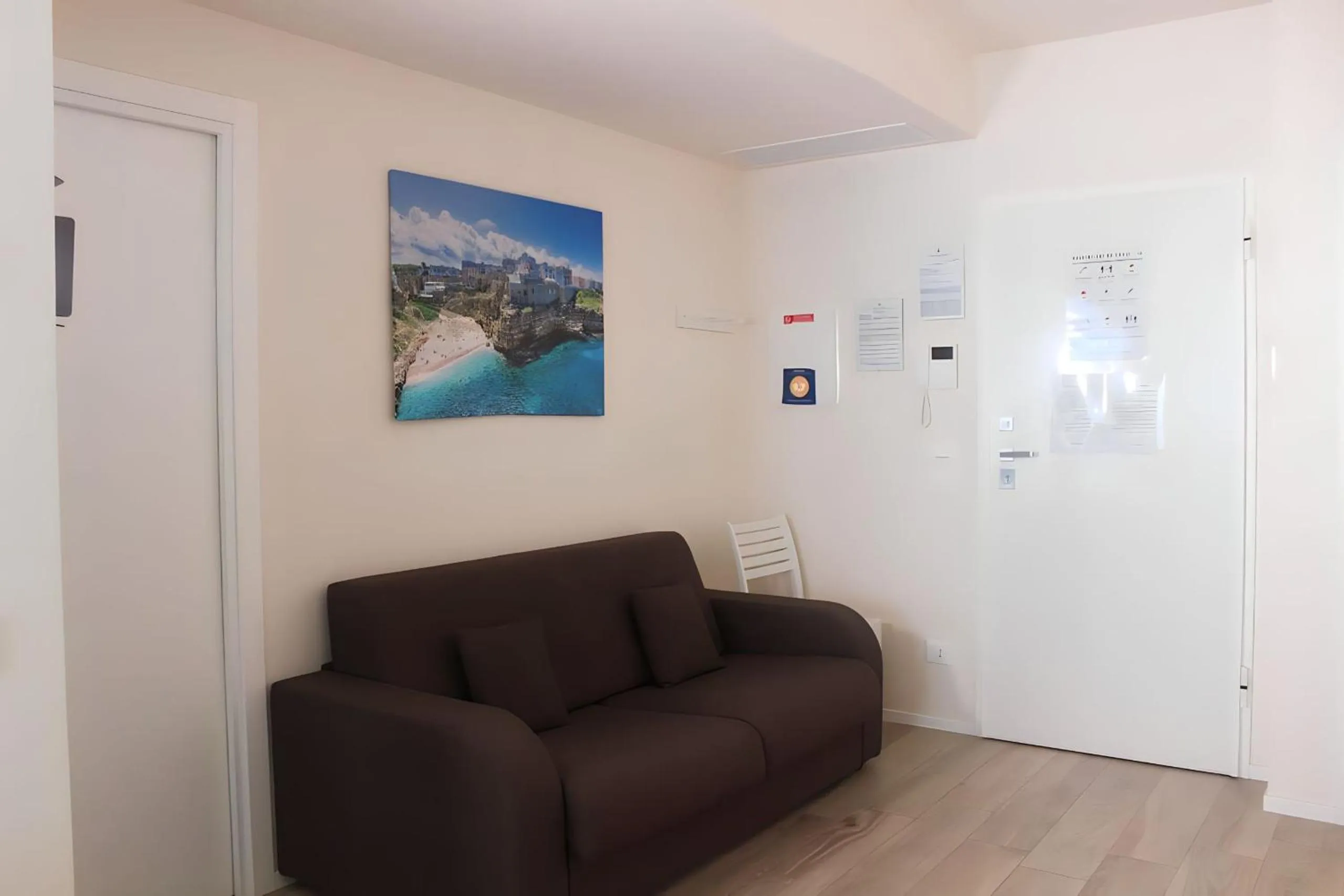 Seating area in B&B Amare POLIGNANO