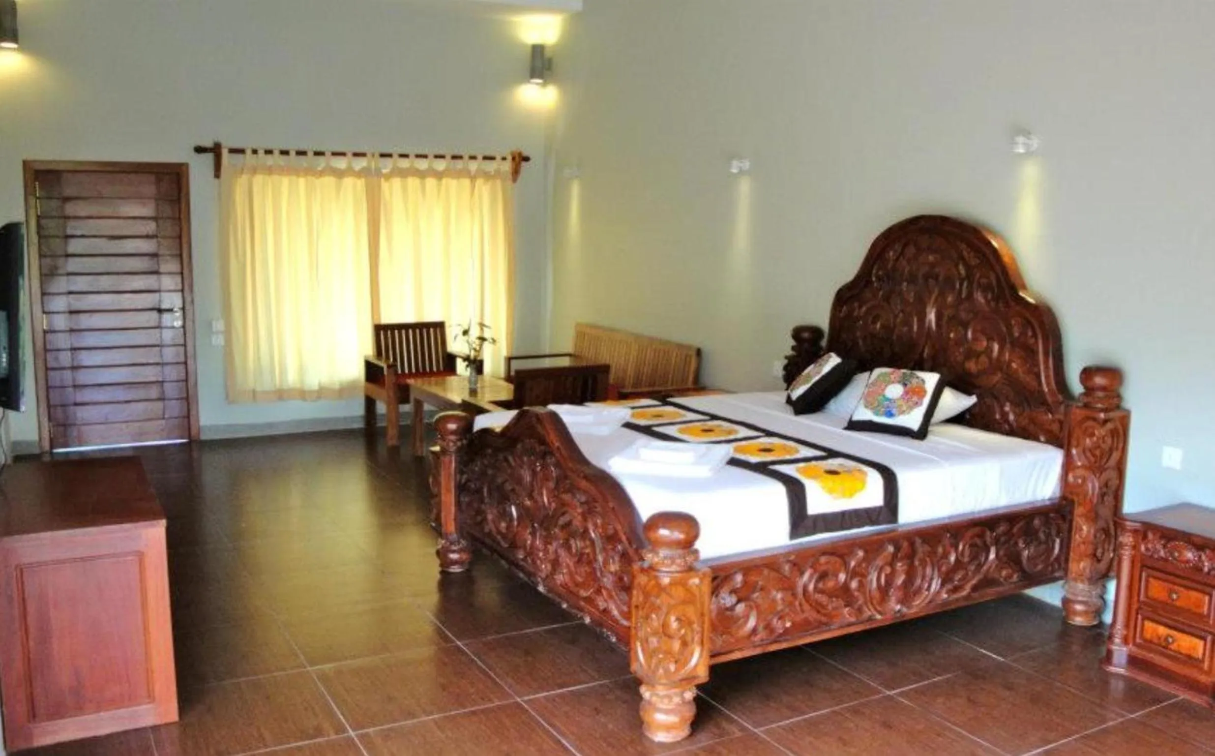Bed in Memoria Palace & Resort