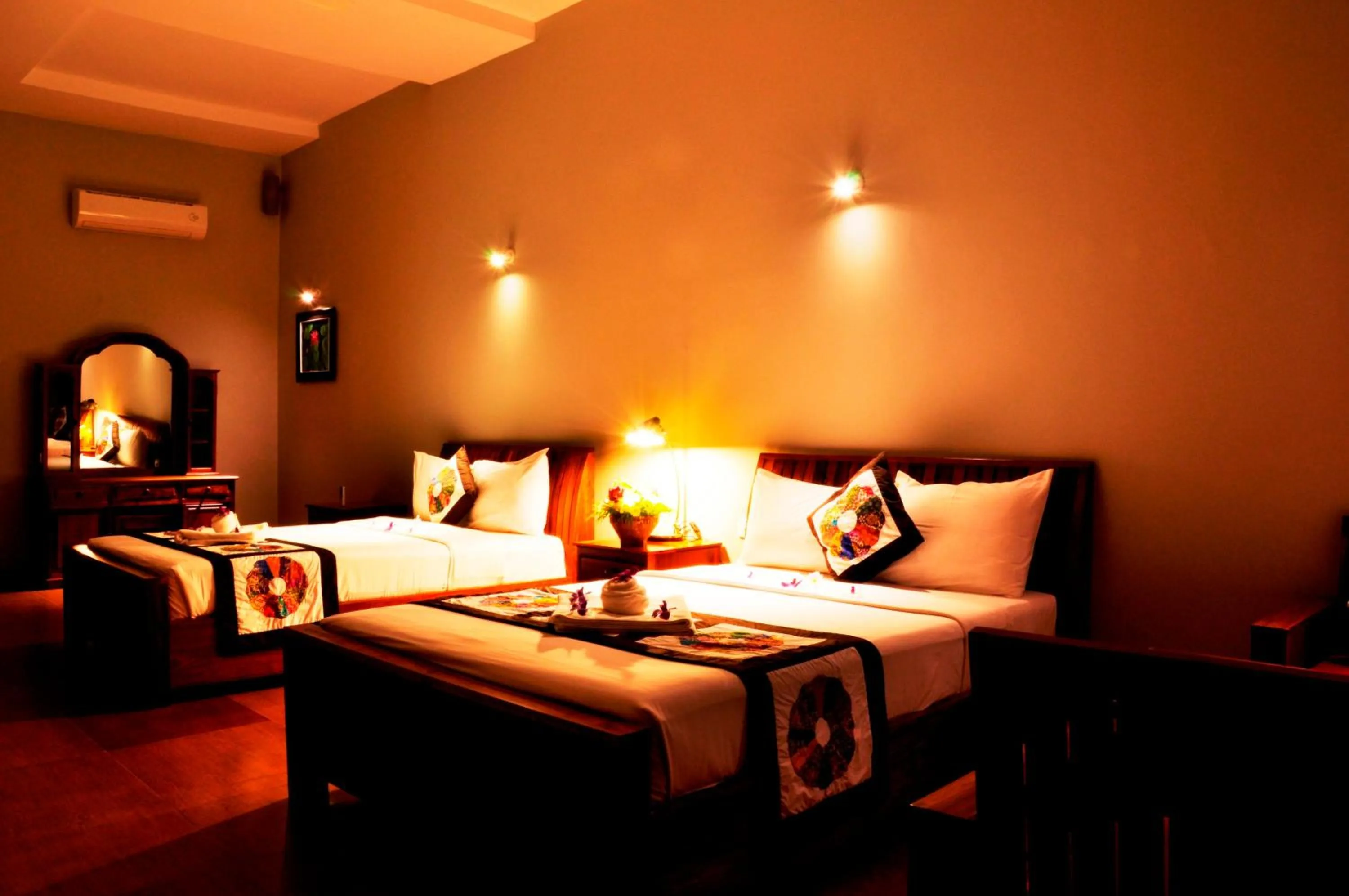 Bedroom, Bed in Memoria Palace & Resort