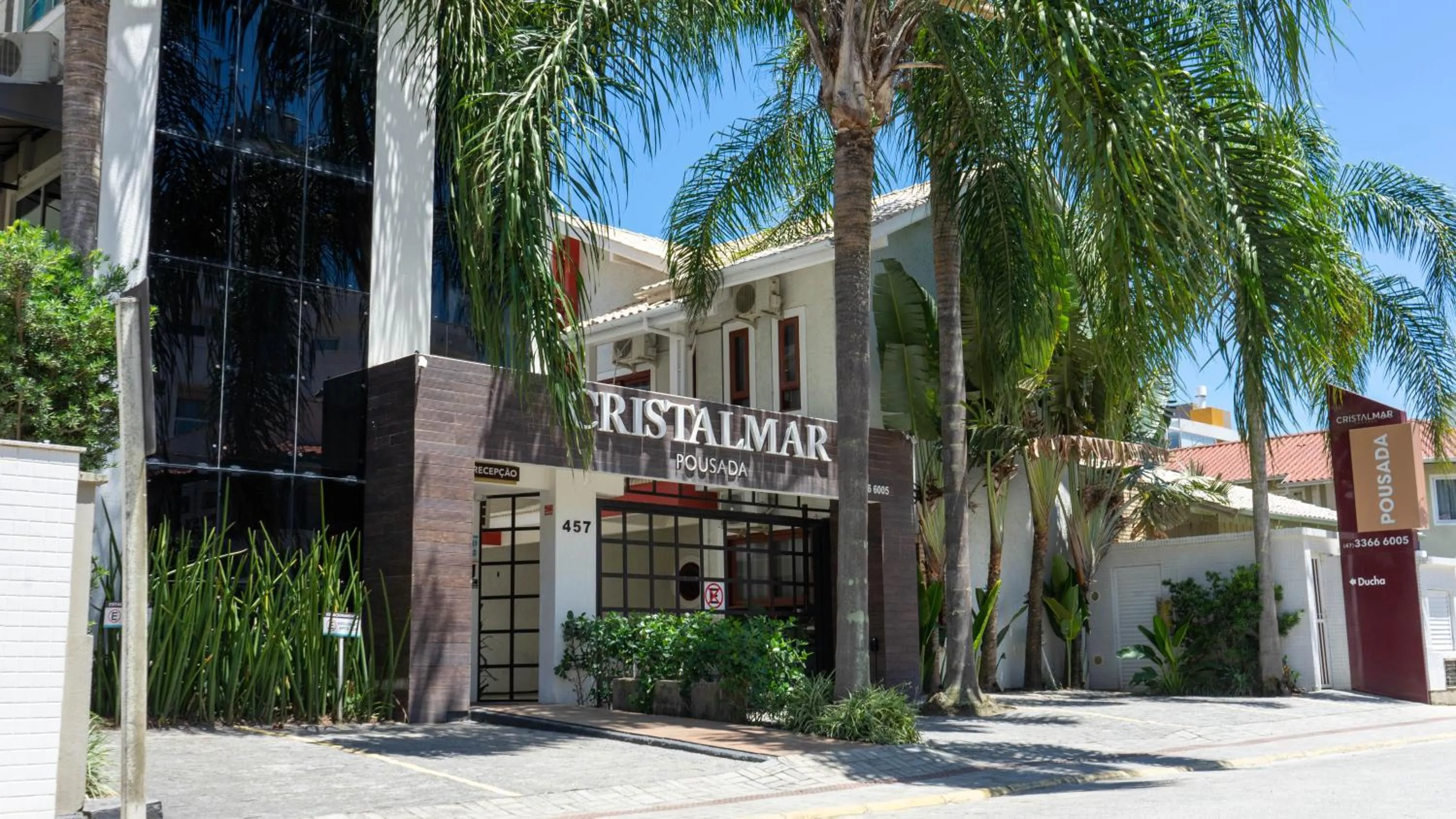 Property building in Pousada Cristalmar