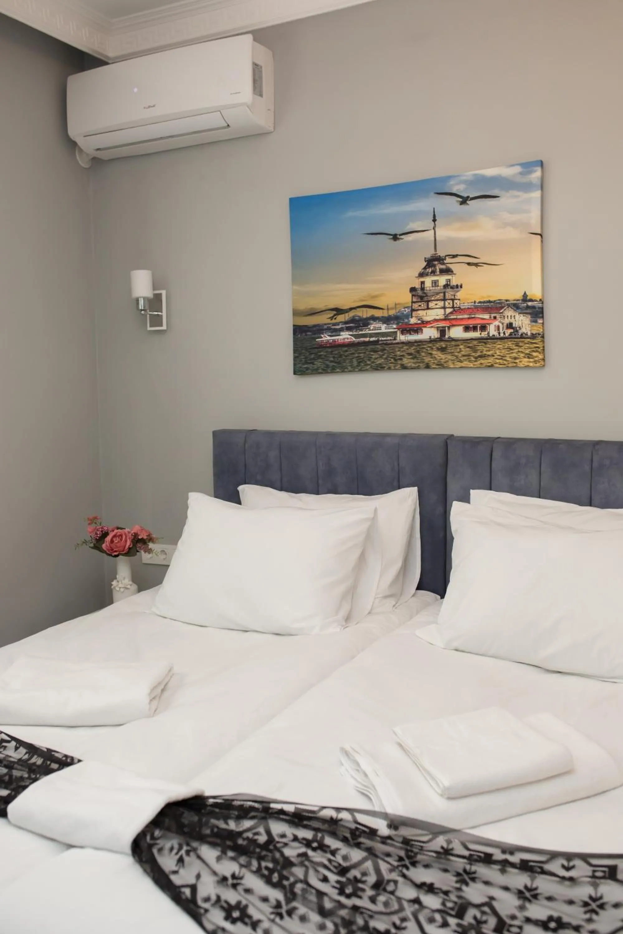 Bed in Little Palace Blue Apartment