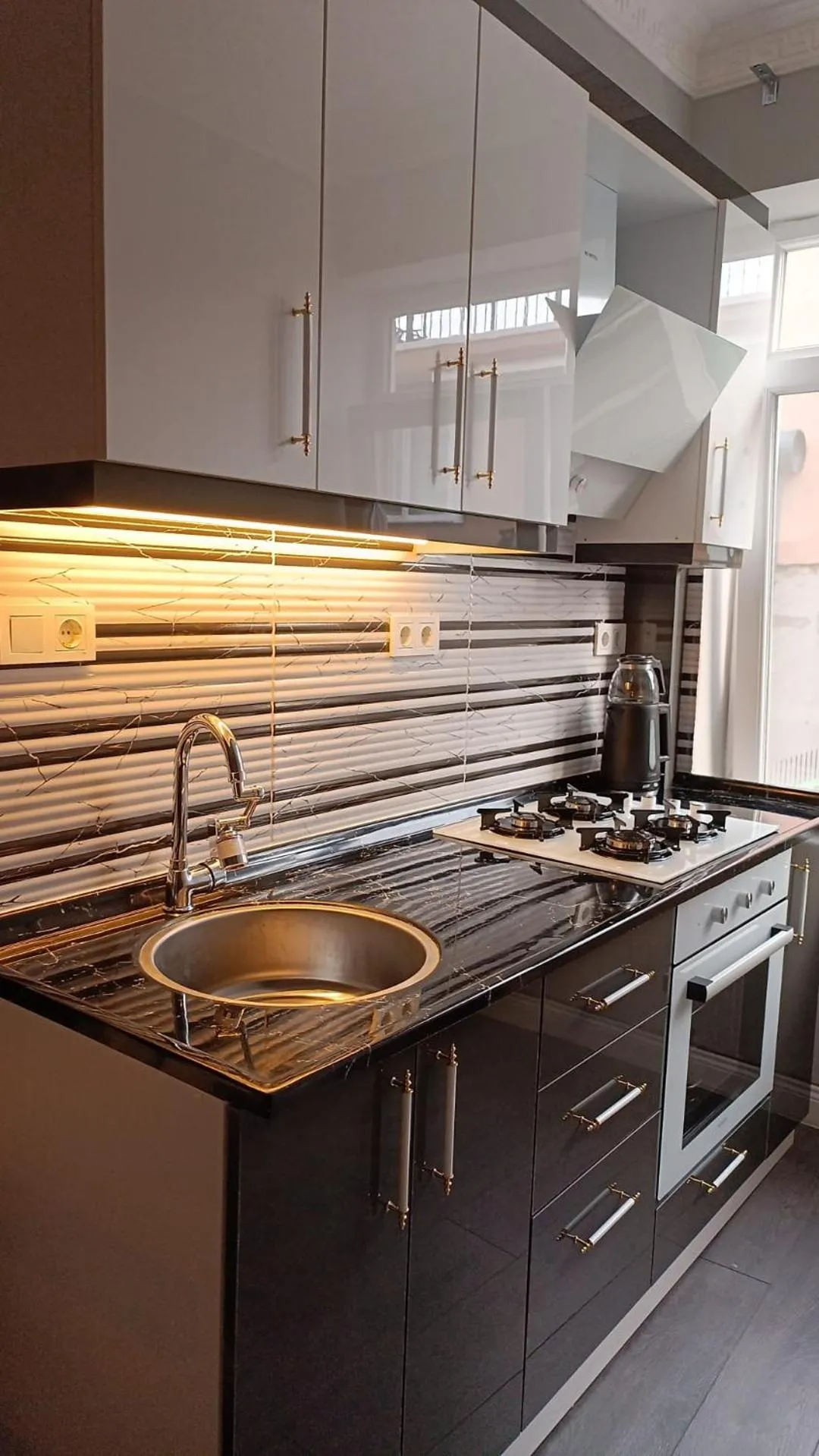 Bathroom in Little Palace Blue Apartment