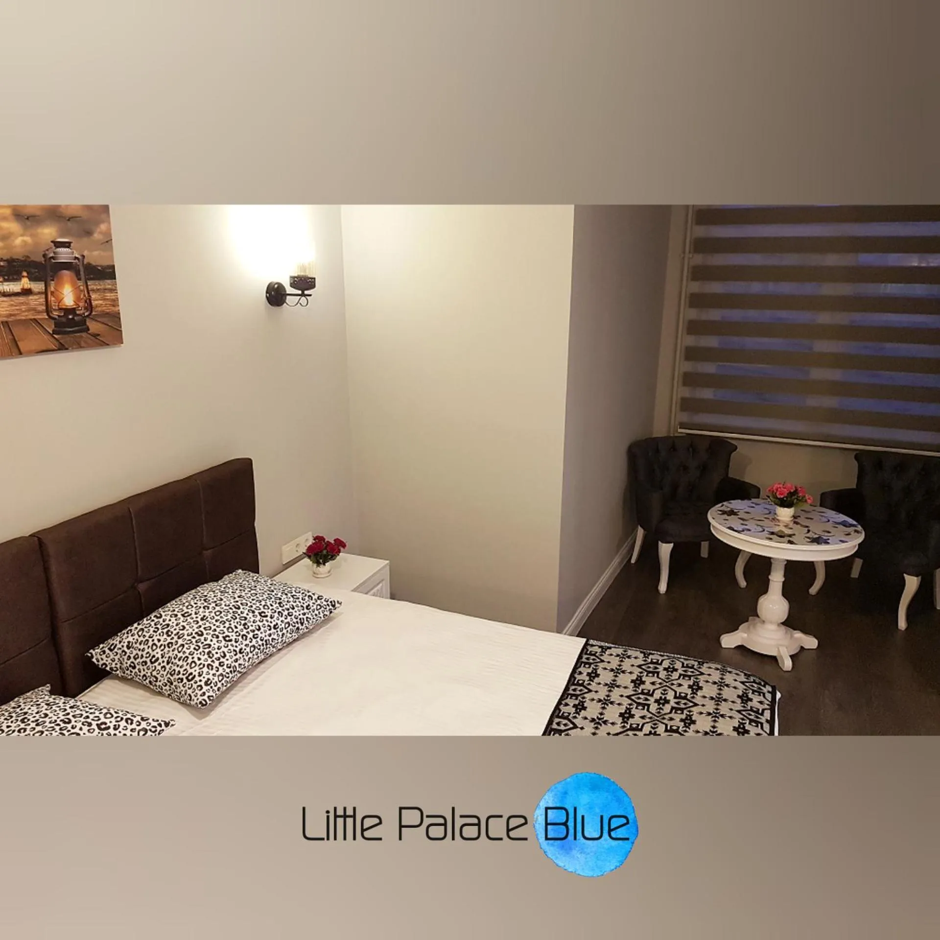 Bed in Little Palace Blue Apartment