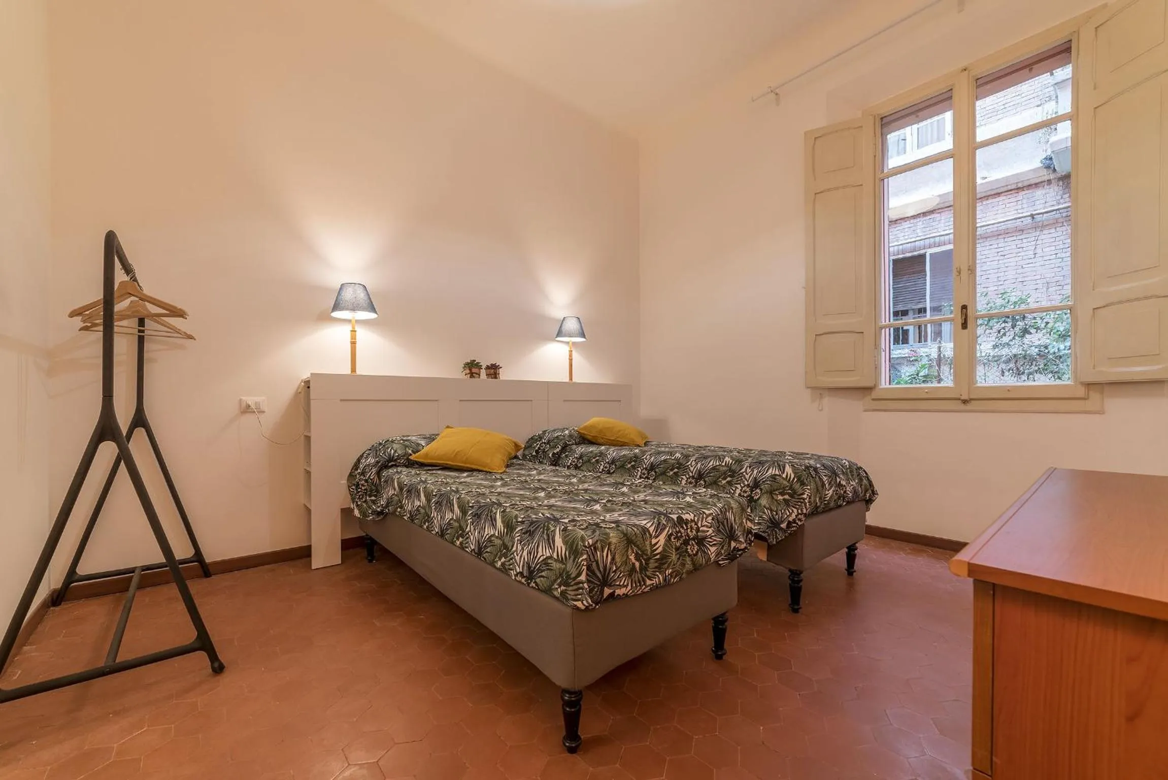 Photo of the whole room, Bed in Tilia