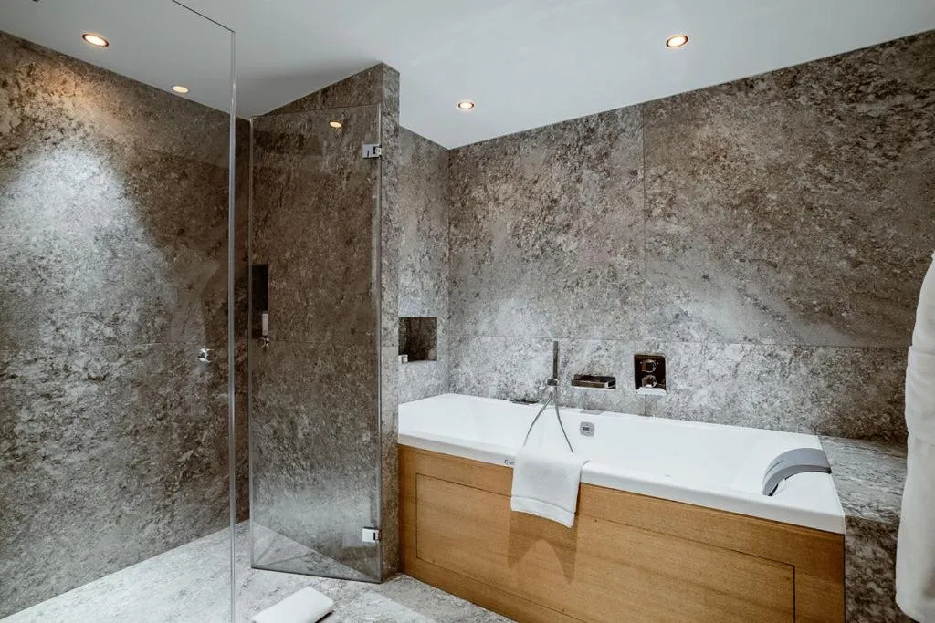 Bathroom in Hotel Annapurna