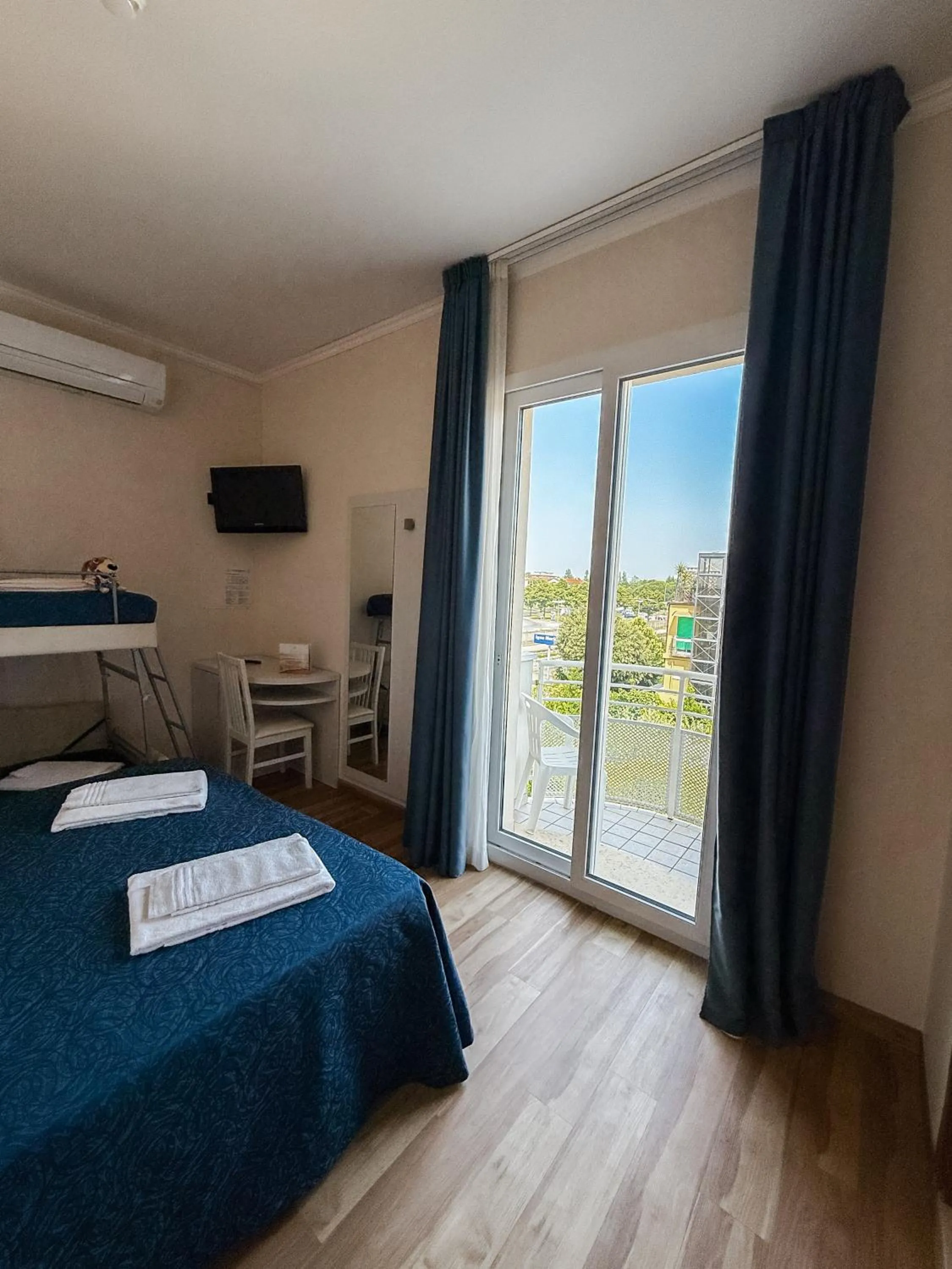 Bed in Hotel Bella Igea