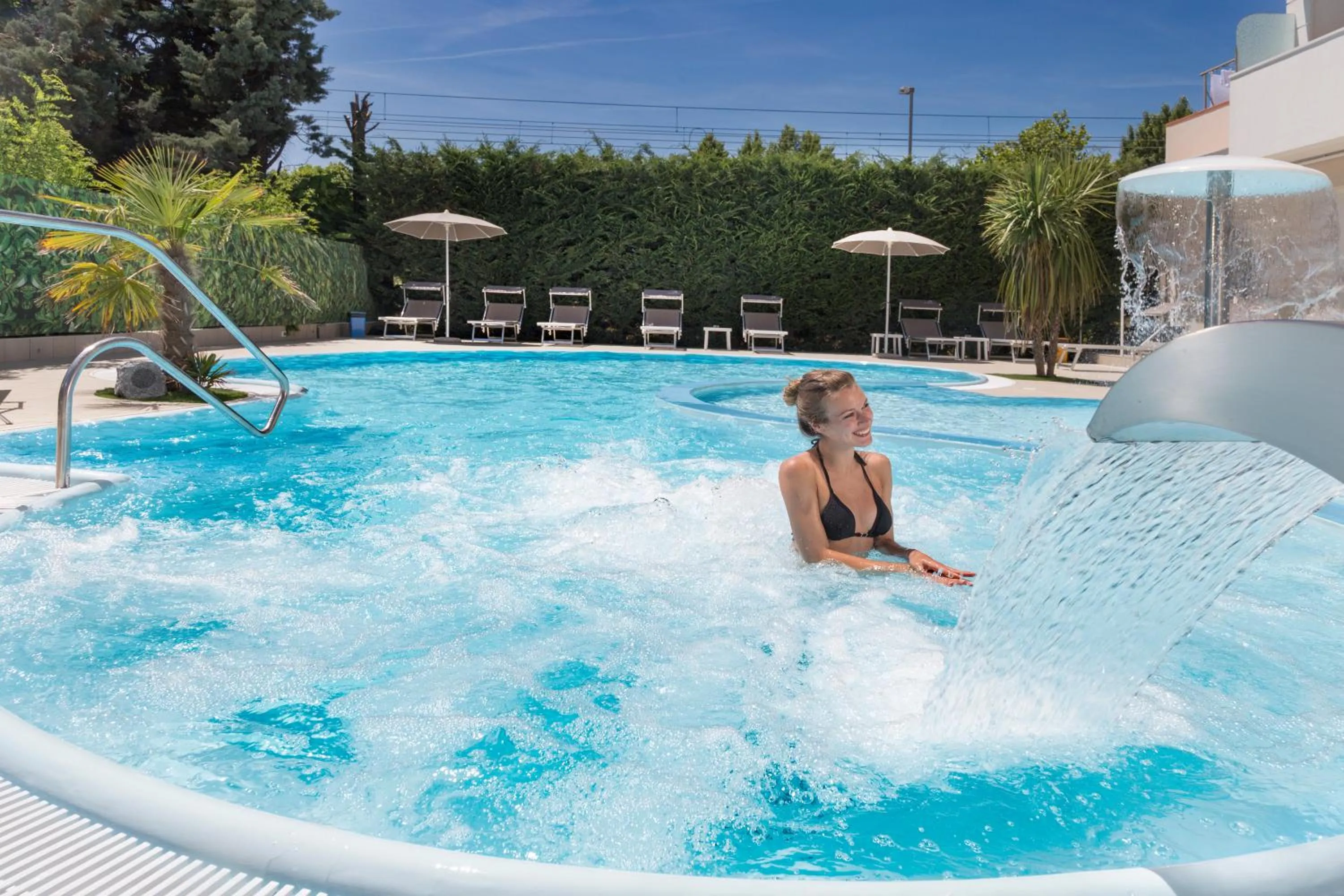 Swimming pool in Hotel Bella Igea