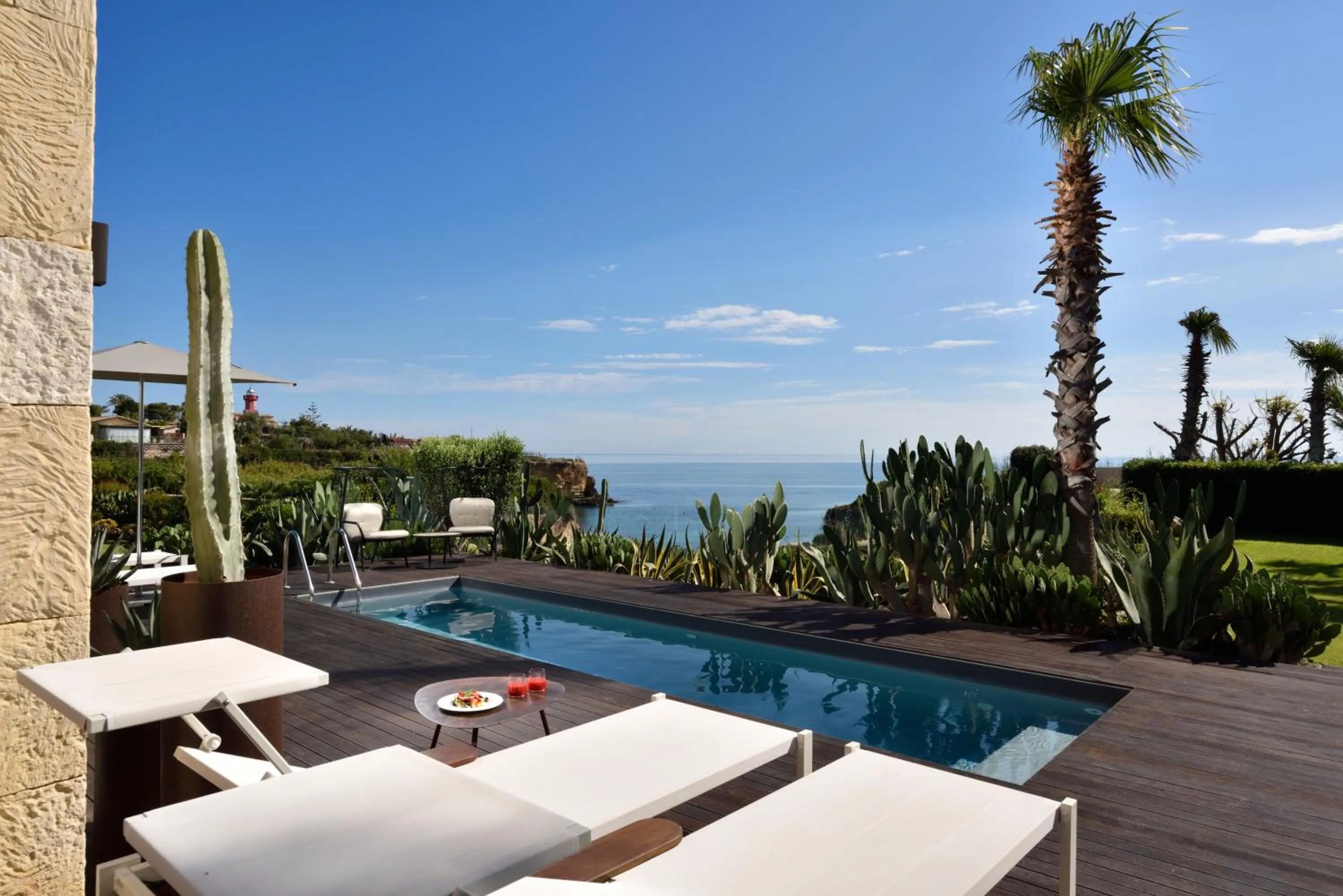 Swimming pool in Minareto