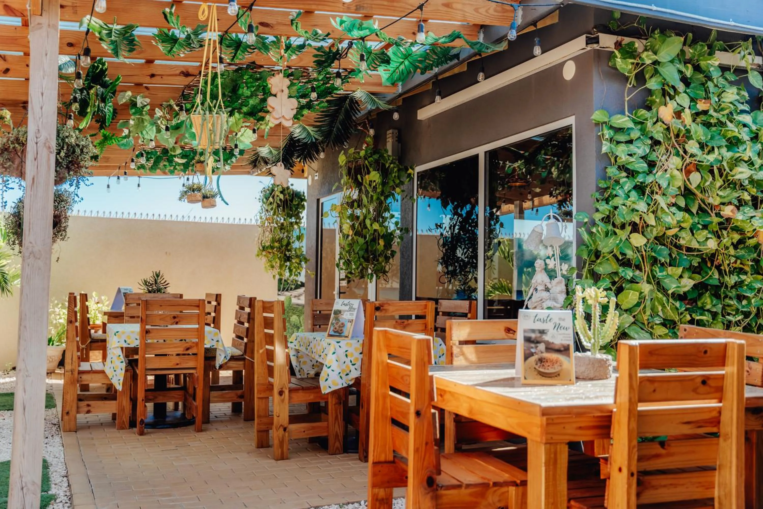 Restaurant/places to eat in Hotel RH Boutique Aruba