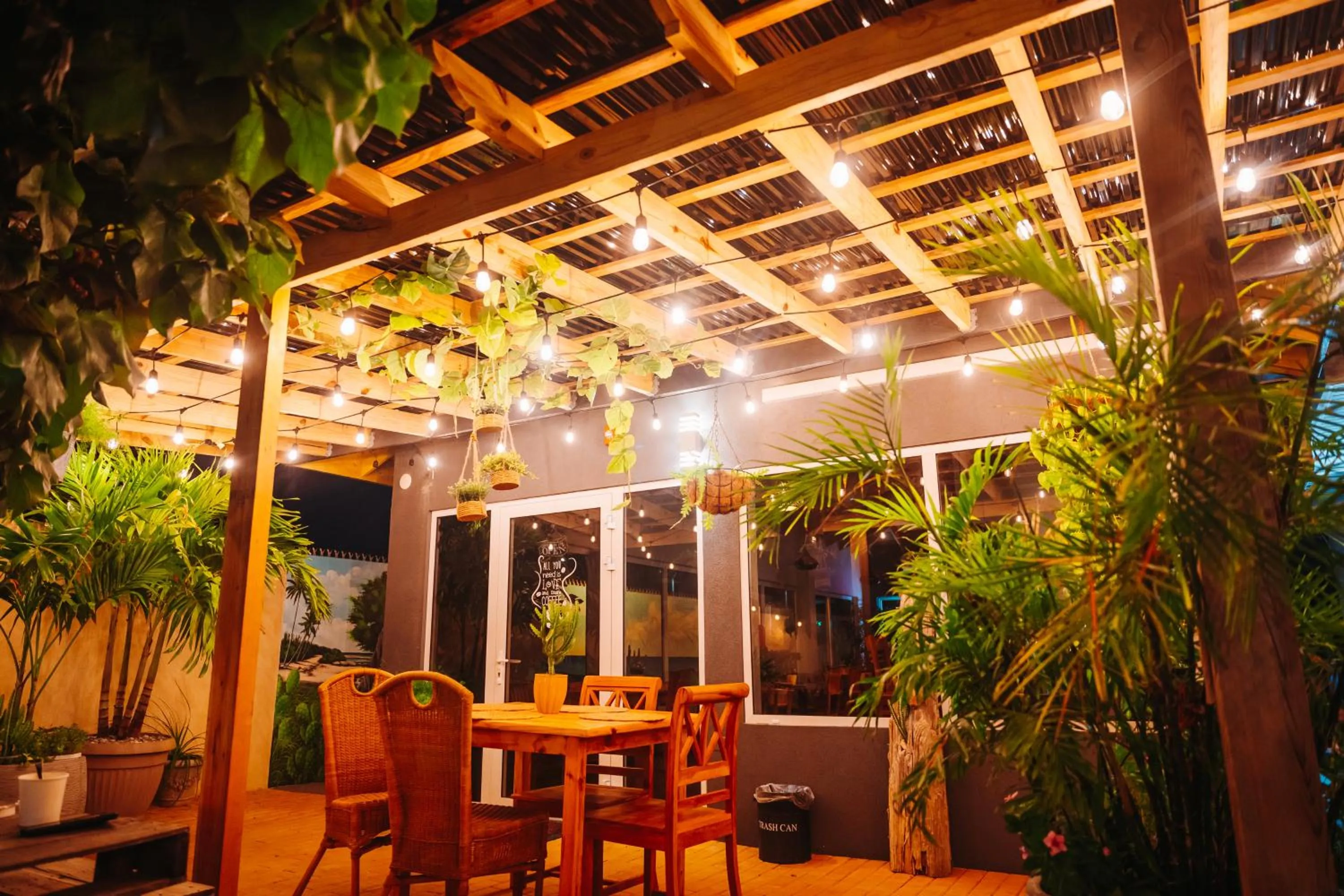 Patio in Hotel RH Boutique Aruba