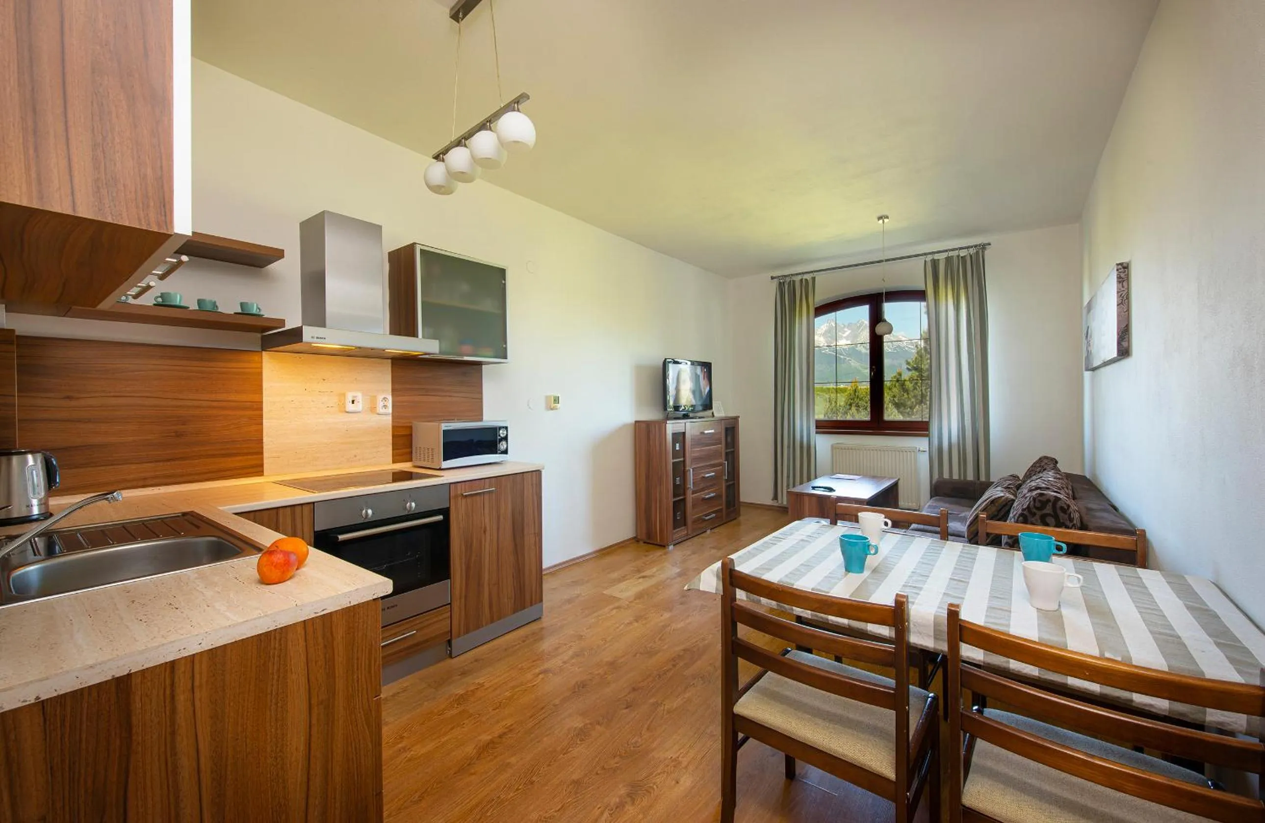 Lunch in Apartmany Sileas