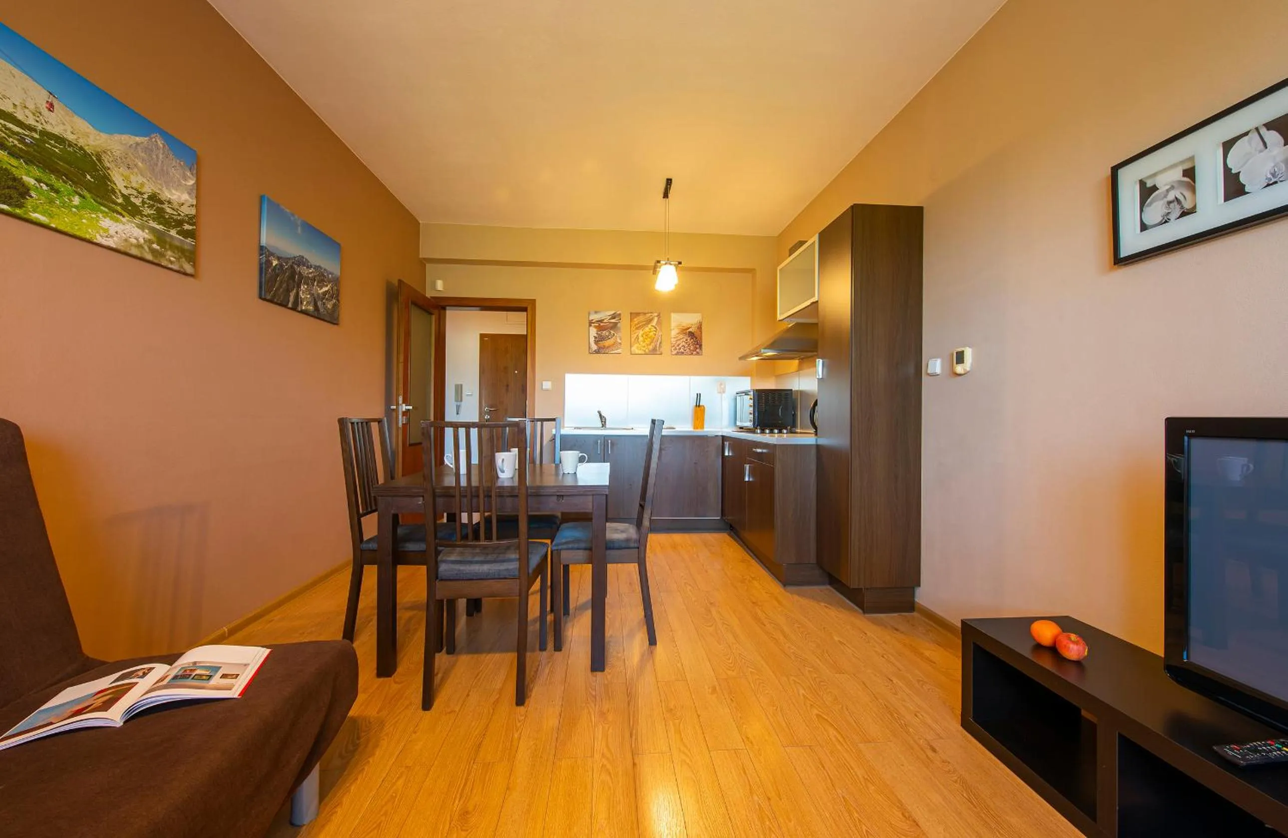 kitchen in Apartmany Sileas