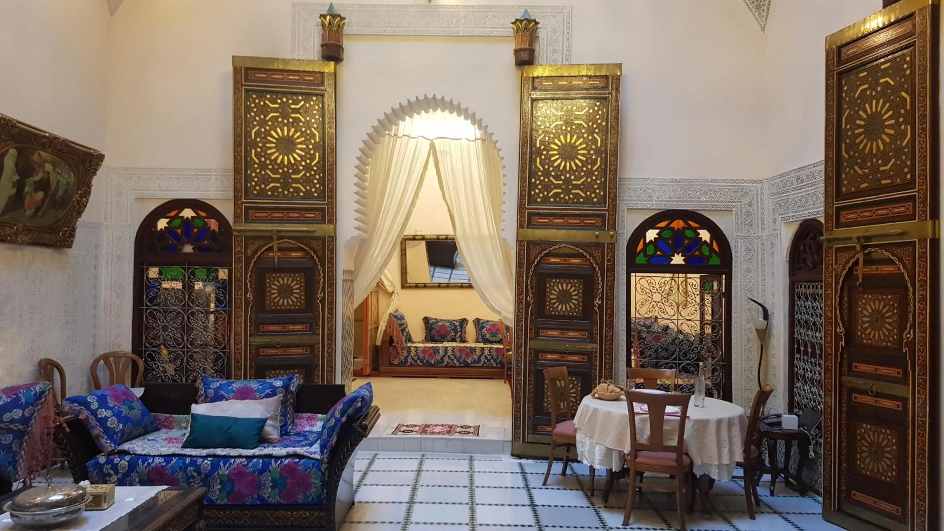Restaurant/places to eat in Riad AlKATIB Meknès