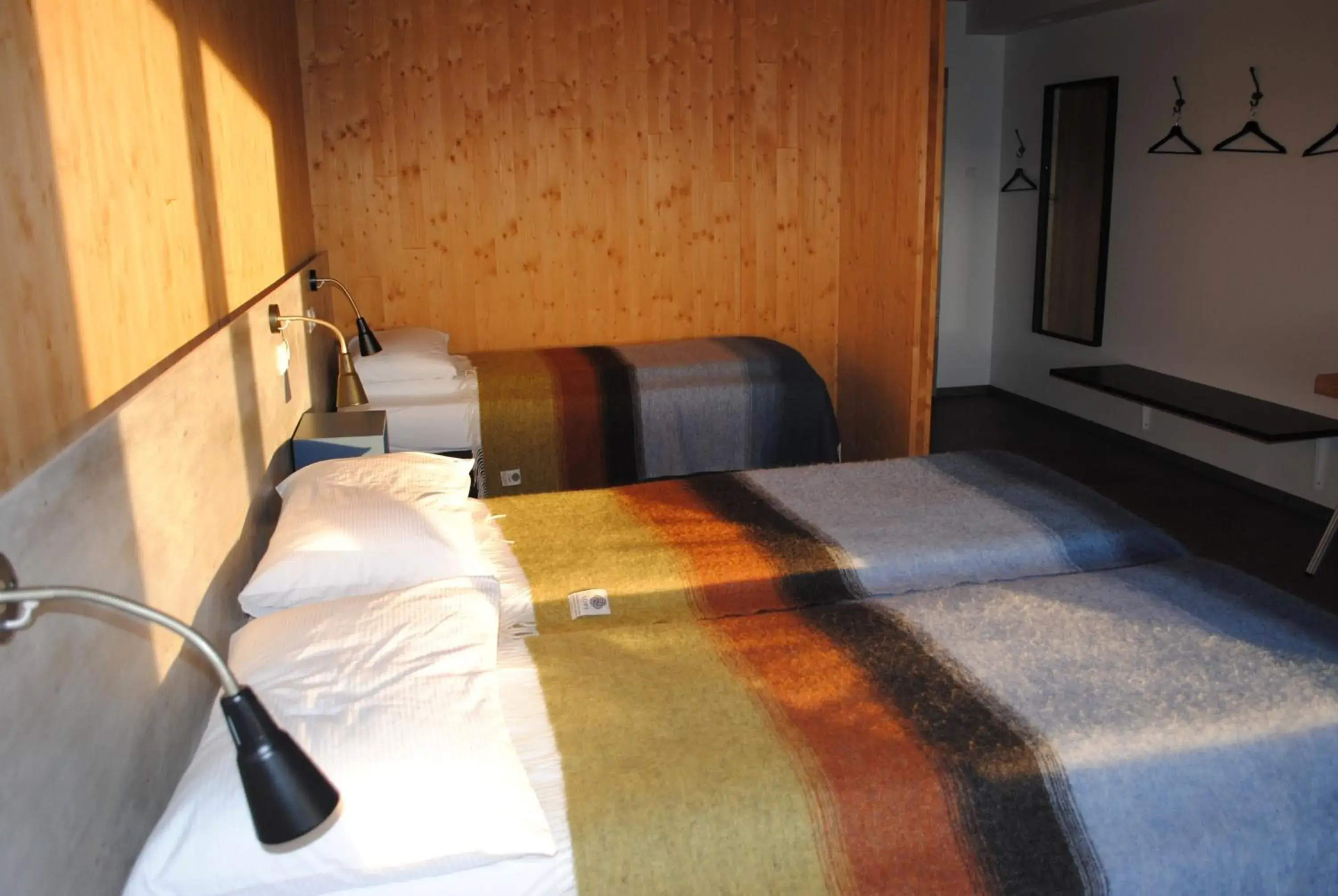 Triple Room with Mountain View in Brunnholl Country Guesthouse Triple Room with Mountain View in Brunnholl Country Guesthouse