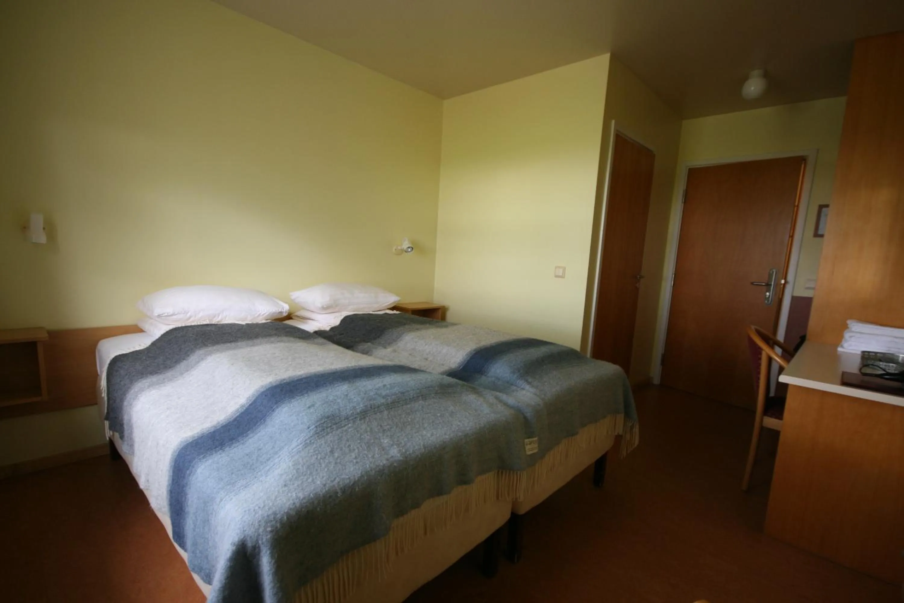 Bedroom, Bed in Brunnholl Country Guesthouse