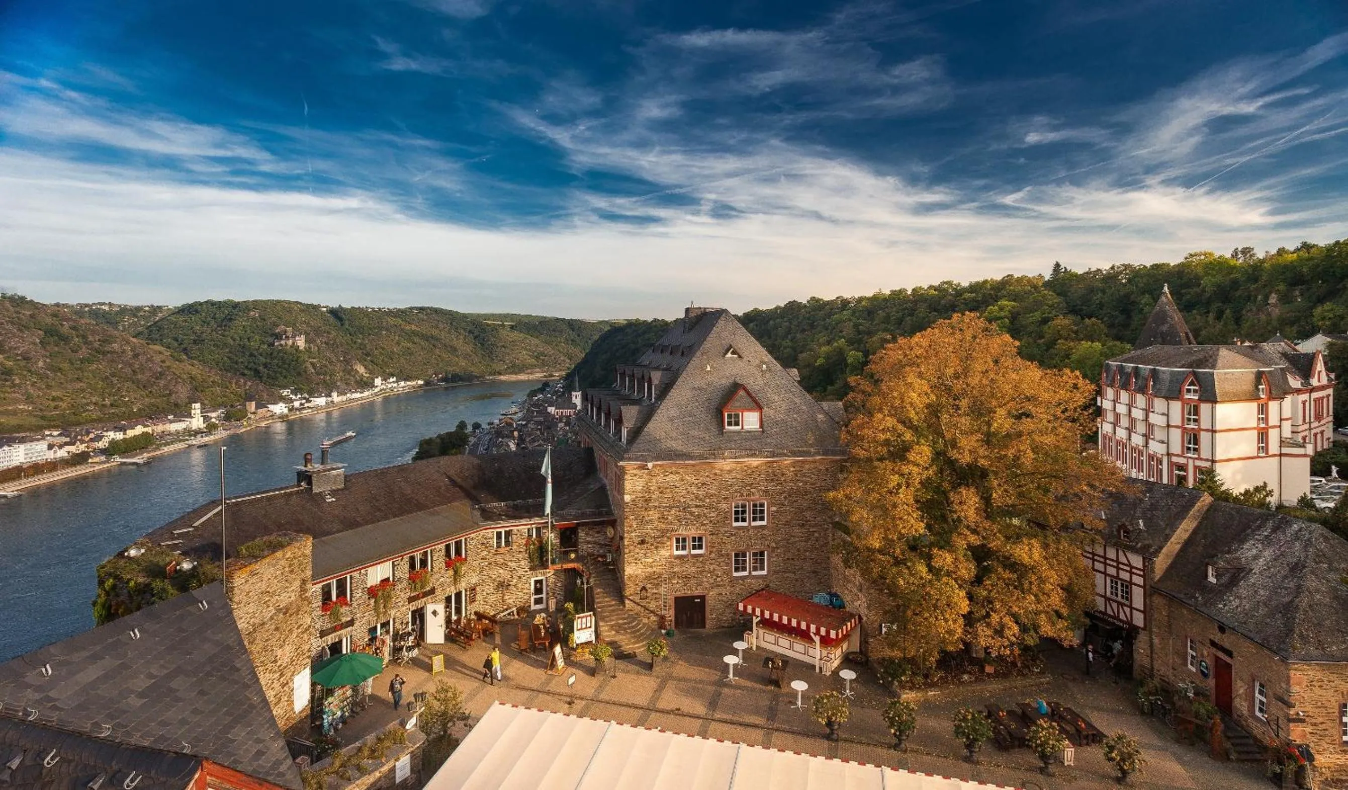 Property building in Hotel Schloss Rheinfels