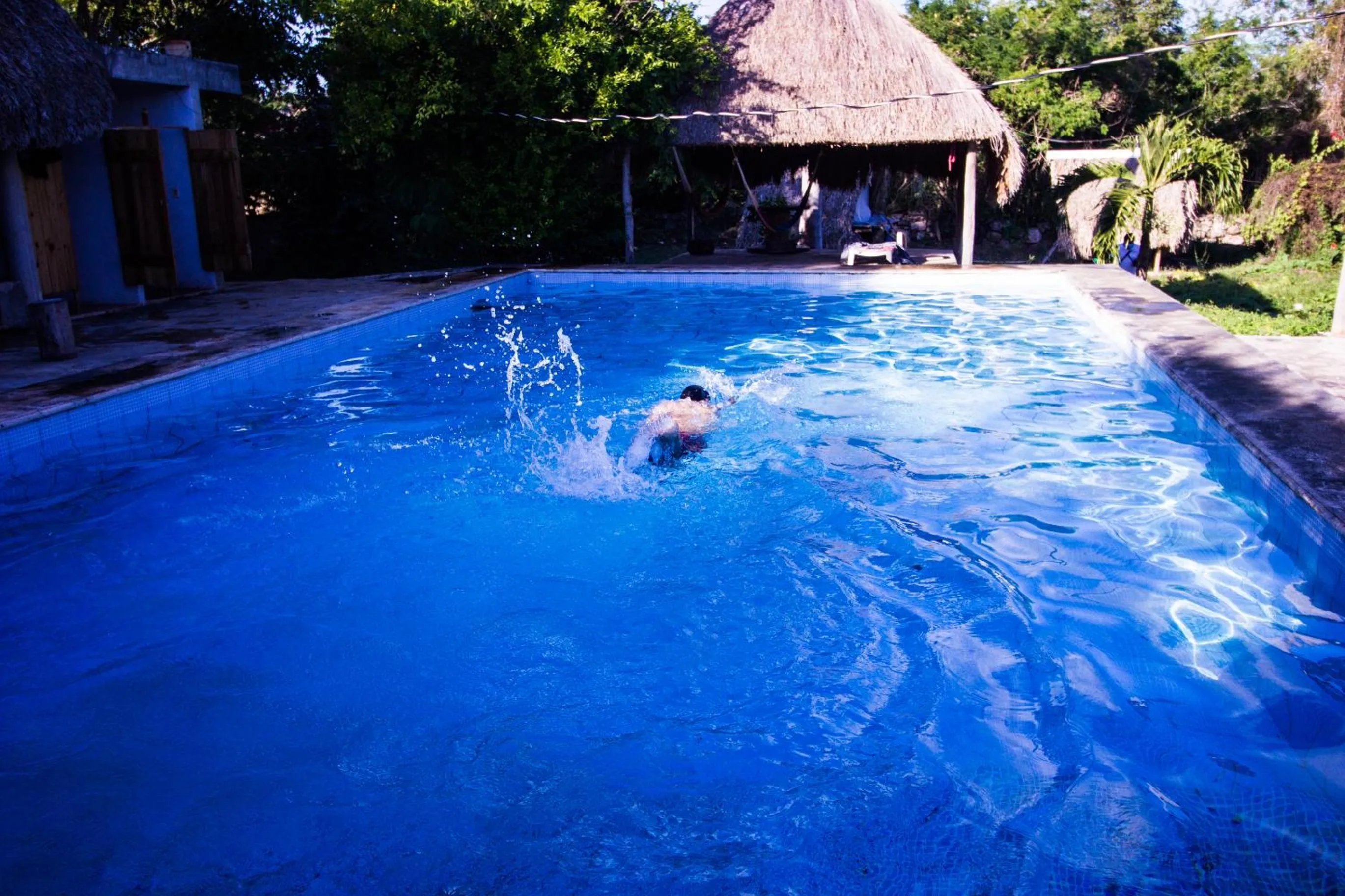 Swimming pool in Cabañas Santa Cruz Homún