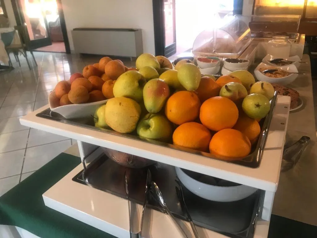 Buffet breakfast in Hotel Residence Villa San Giovanni