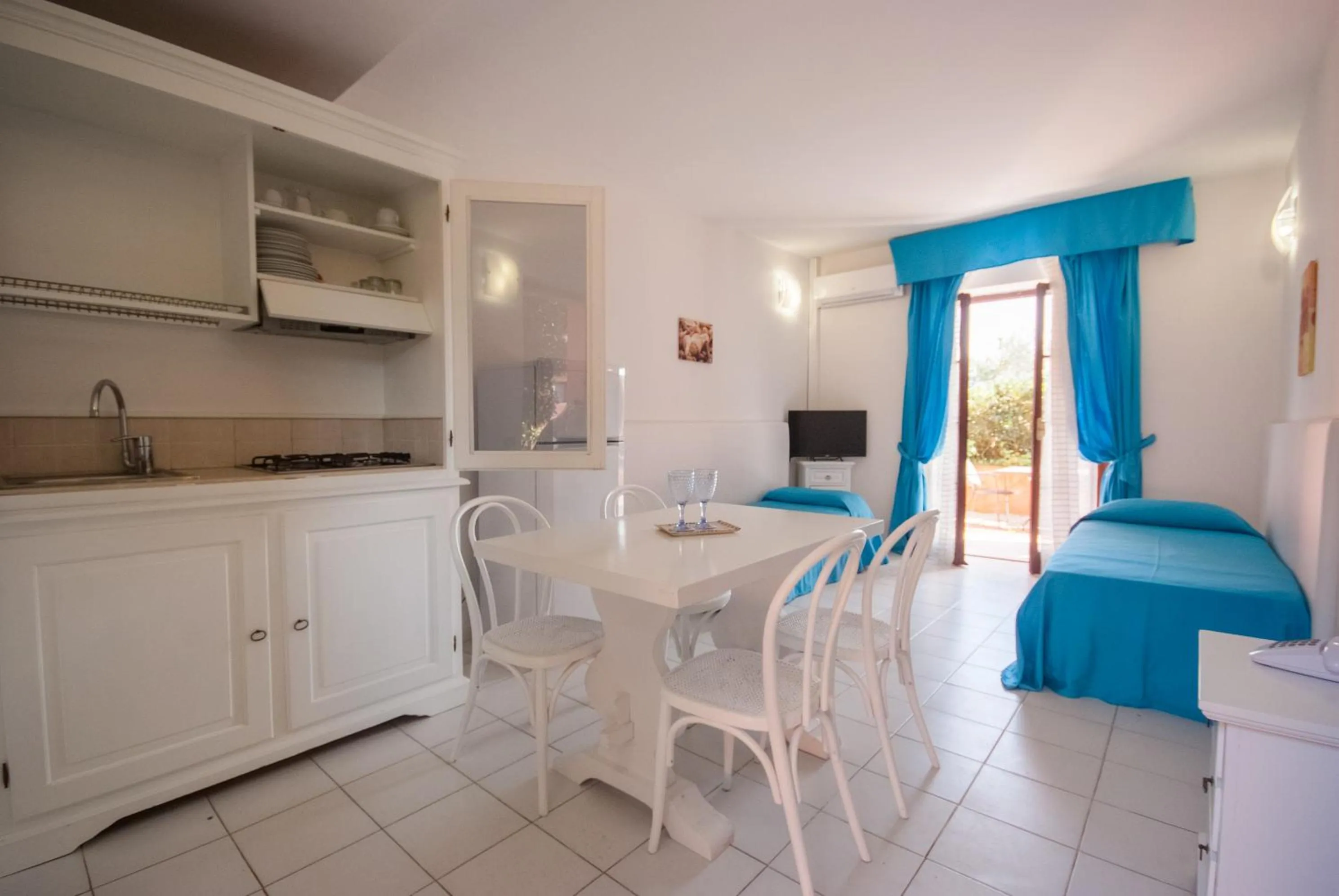 Kitchen or kitchenette in Hotel Residence Villa San Giovanni