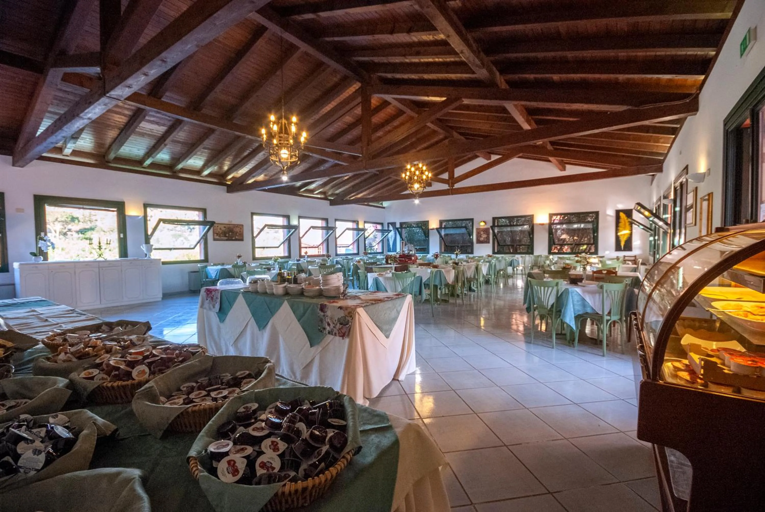 Restaurant/places to eat in Hotel Residence Villa San Giovanni