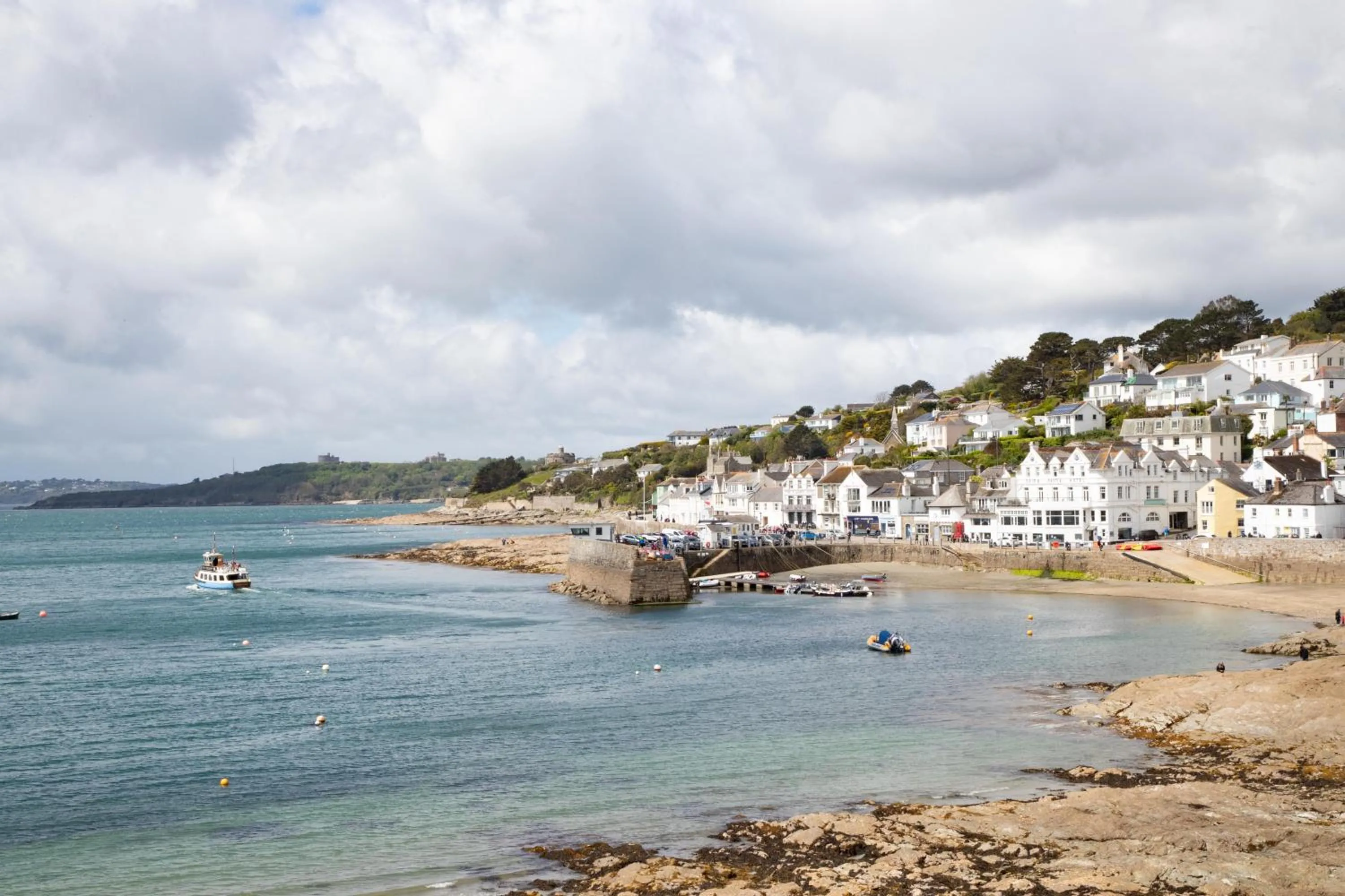 Natural landscape in Ship and Castle Hotel